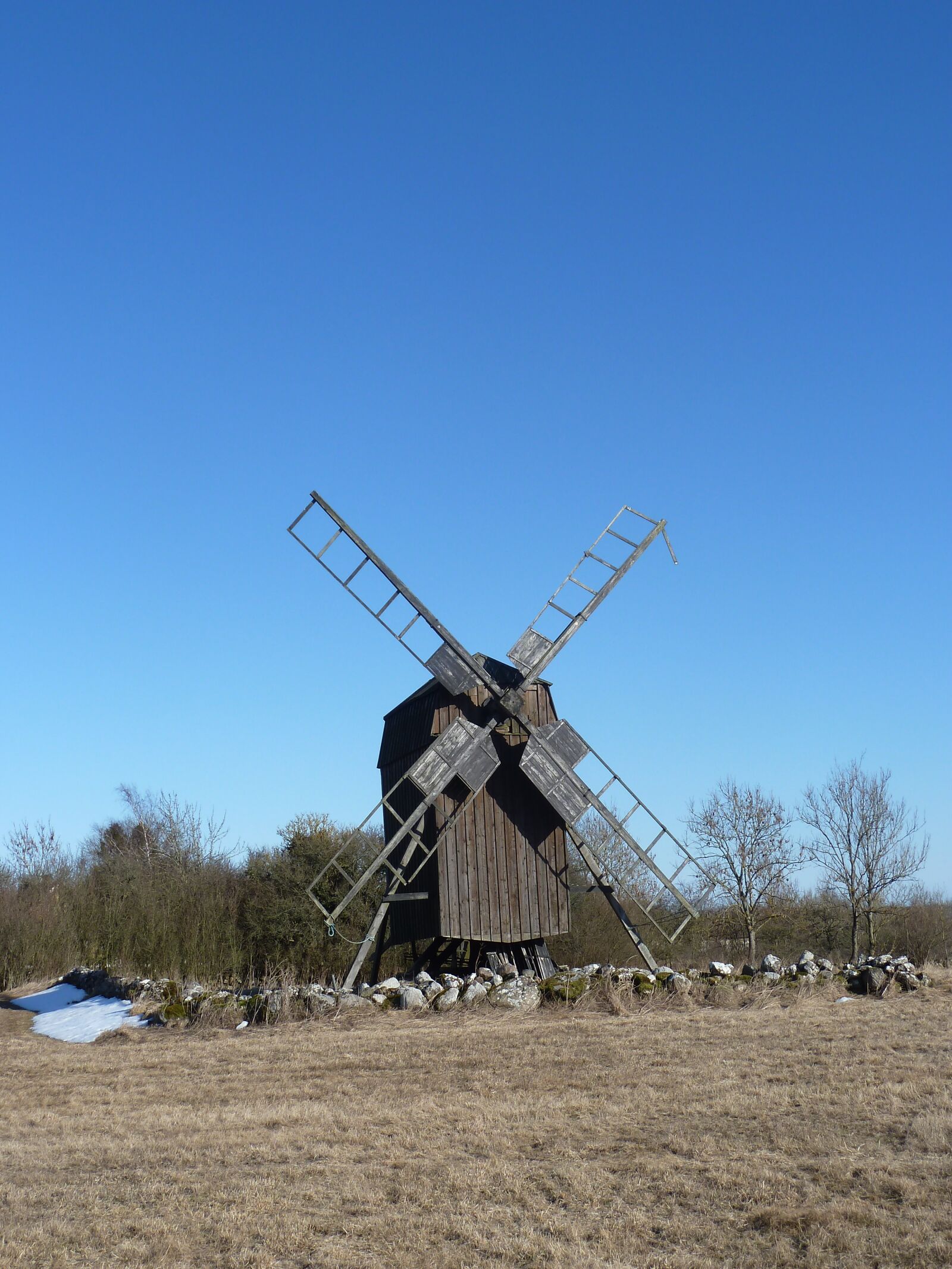 Panasonic Lumix DMC-ZS7 (Lumix DMC-TZ10) sample photo. Wind turbine, sky, wind photography