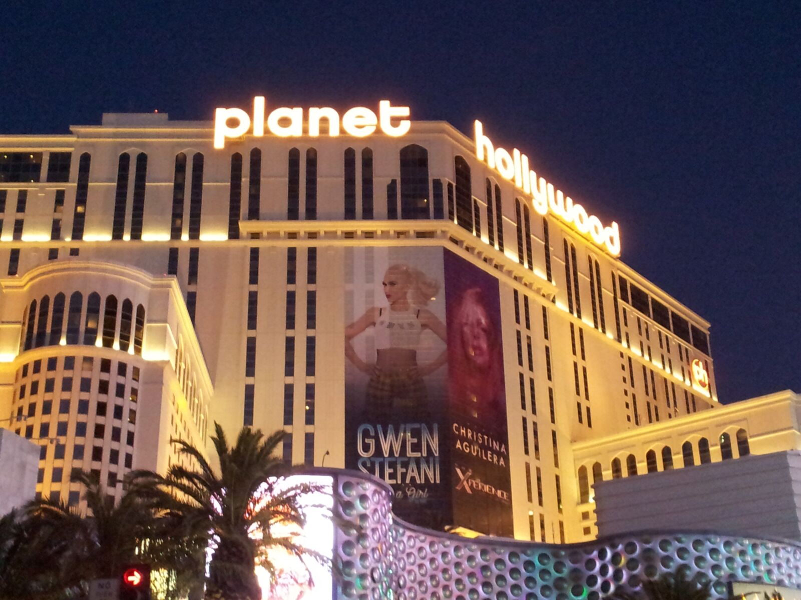 Samsung Galaxy S2 sample photo. Planet hollywood, las vegas photography