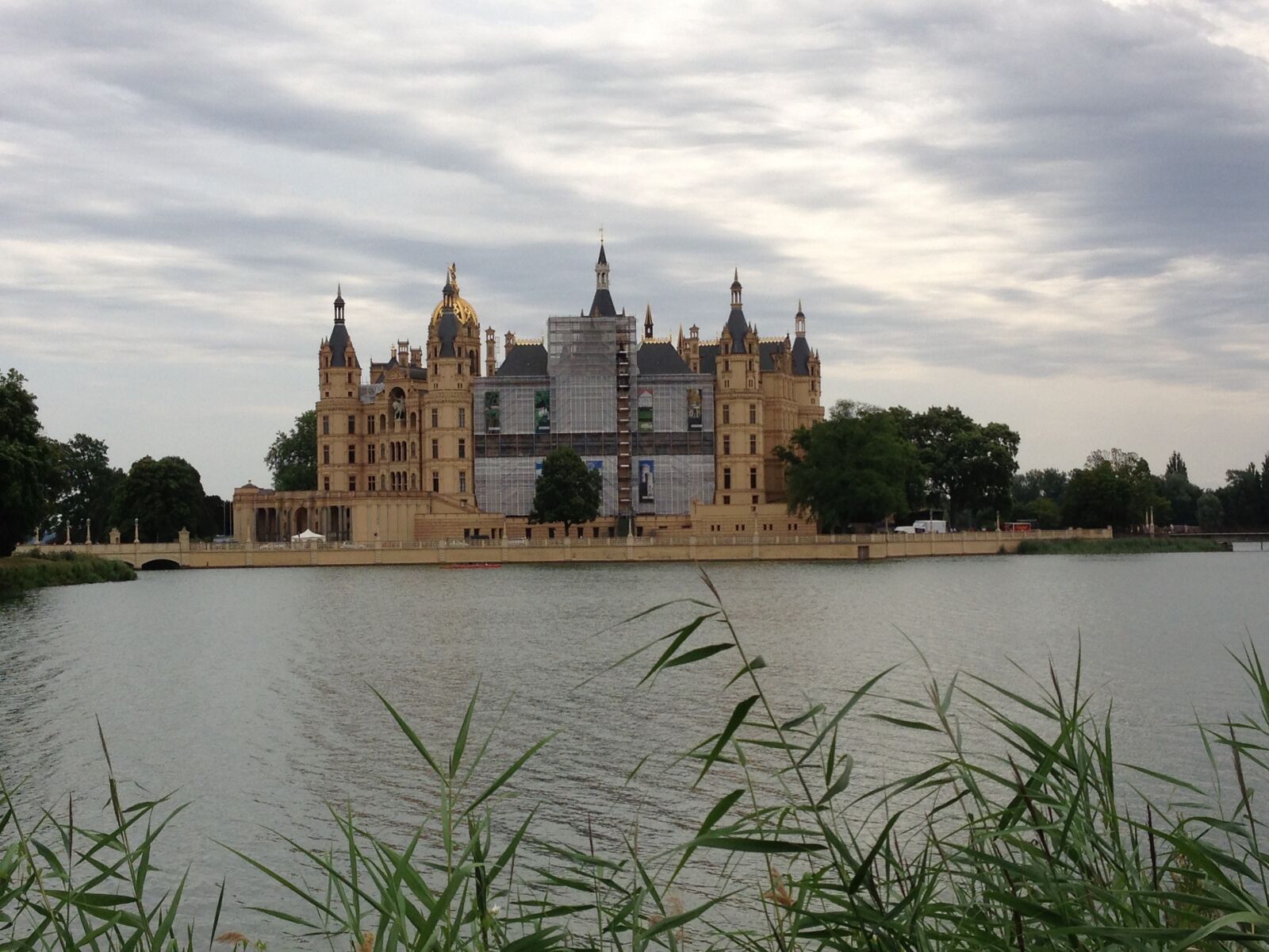 Apple iPhone 5 sample photo. Castle, mecklenburg western pomerania photography