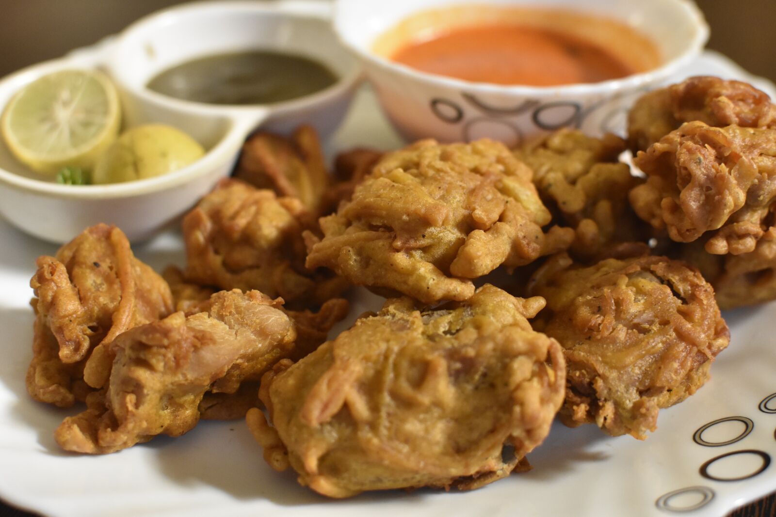 Nikon D3400 sample photo. Pakora recipe, pakora banane photography