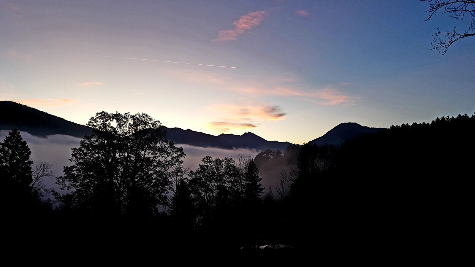 Samsung Galaxy S7 Edge sample photo. Lake, morning, sunrise photography