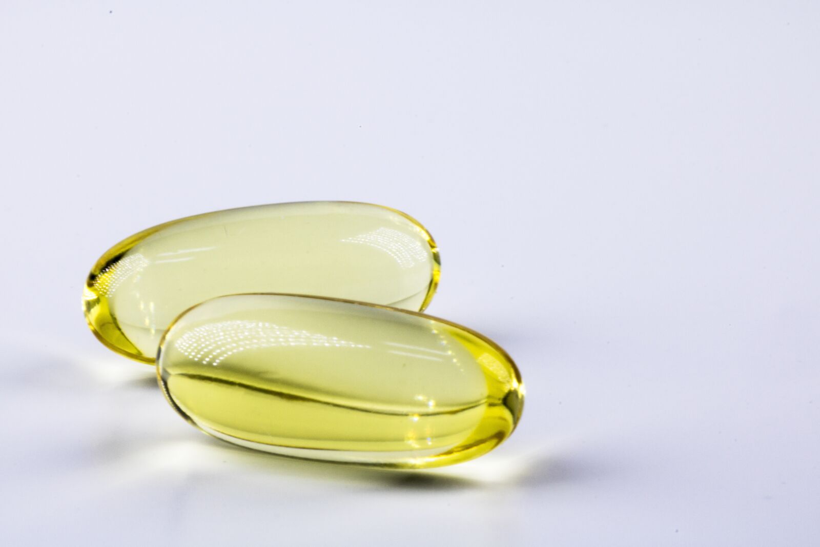 Canon EOS 750D (EOS Rebel T6i / EOS Kiss X8i) sample photo. About, pills, health food photography