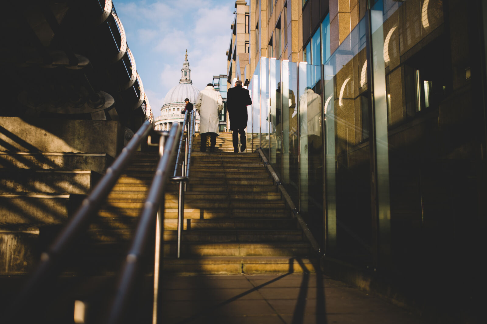 Canon EOS 6D + Sigma 35mm F1.4 DG HSM Art sample photo. Stairs, bridge, silhouette, golden photography
