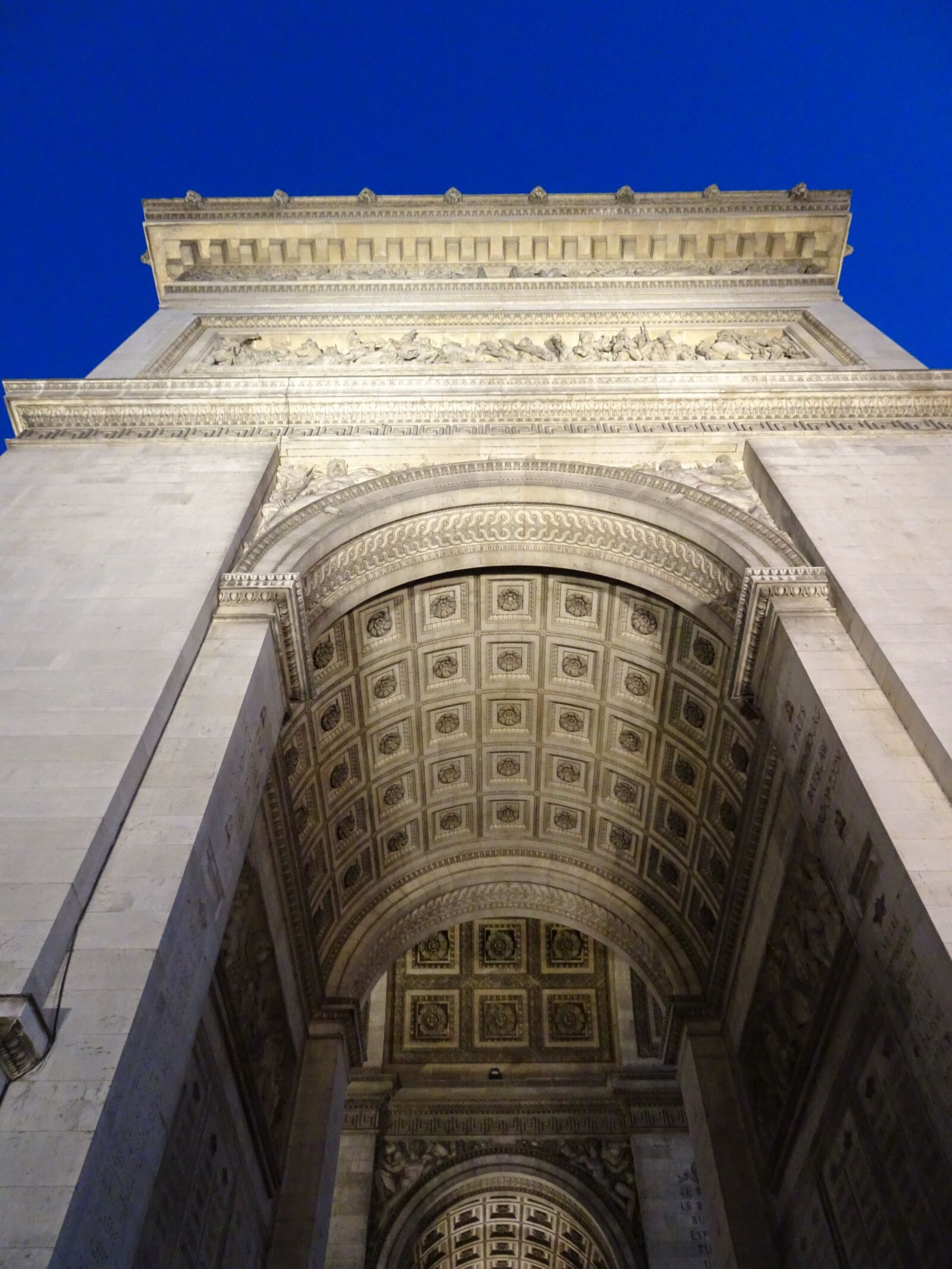 Sony Cyber-shot DSC-WX500 sample photo. Arch of triumph, arc photography