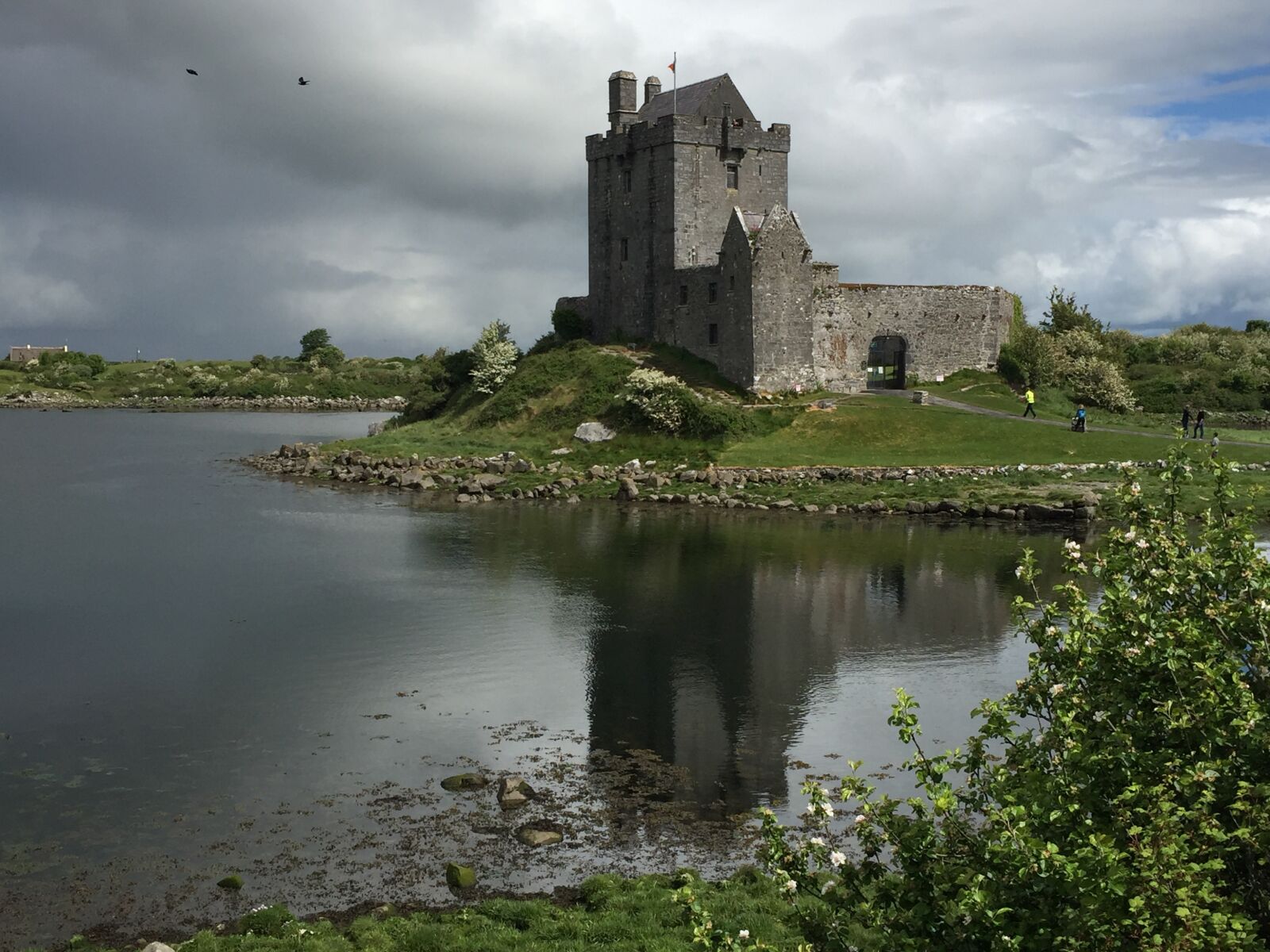iPhone 6 Plus back camera 4.15mm f/2.2 sample photo. Castle, ireland, ruins photography