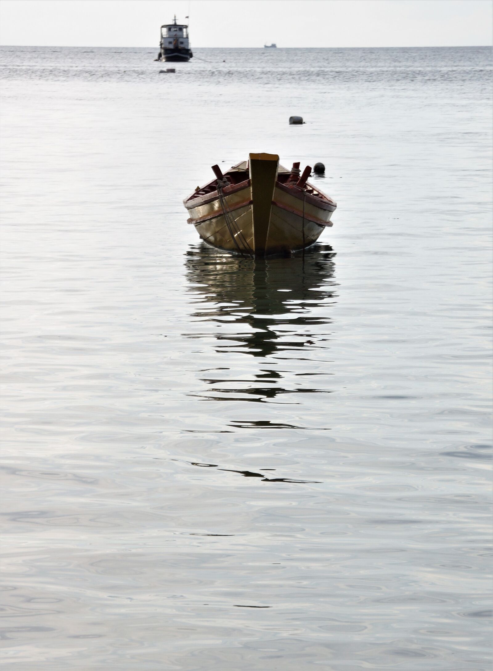 Sony E 18-200mm F3.5-6.3 OSS sample photo. Boat, sea, fishing photography