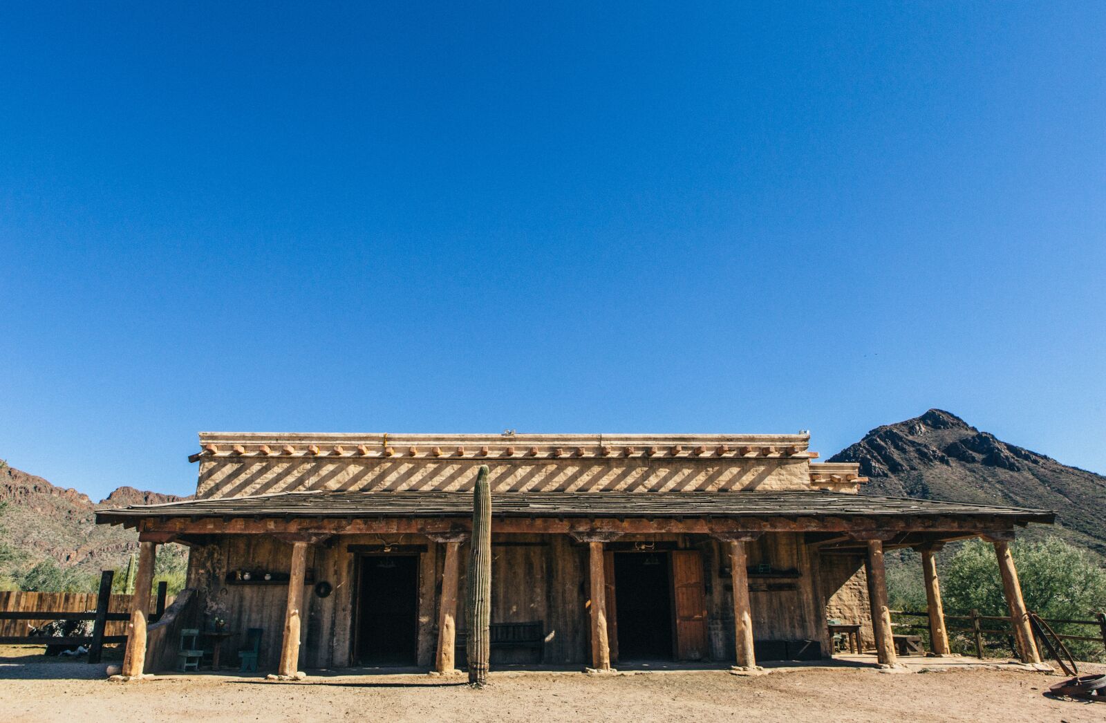 Canon EOS 6D + Canon EF 24-70mm F2.8L USM sample photo. Life, beauty, scene photography