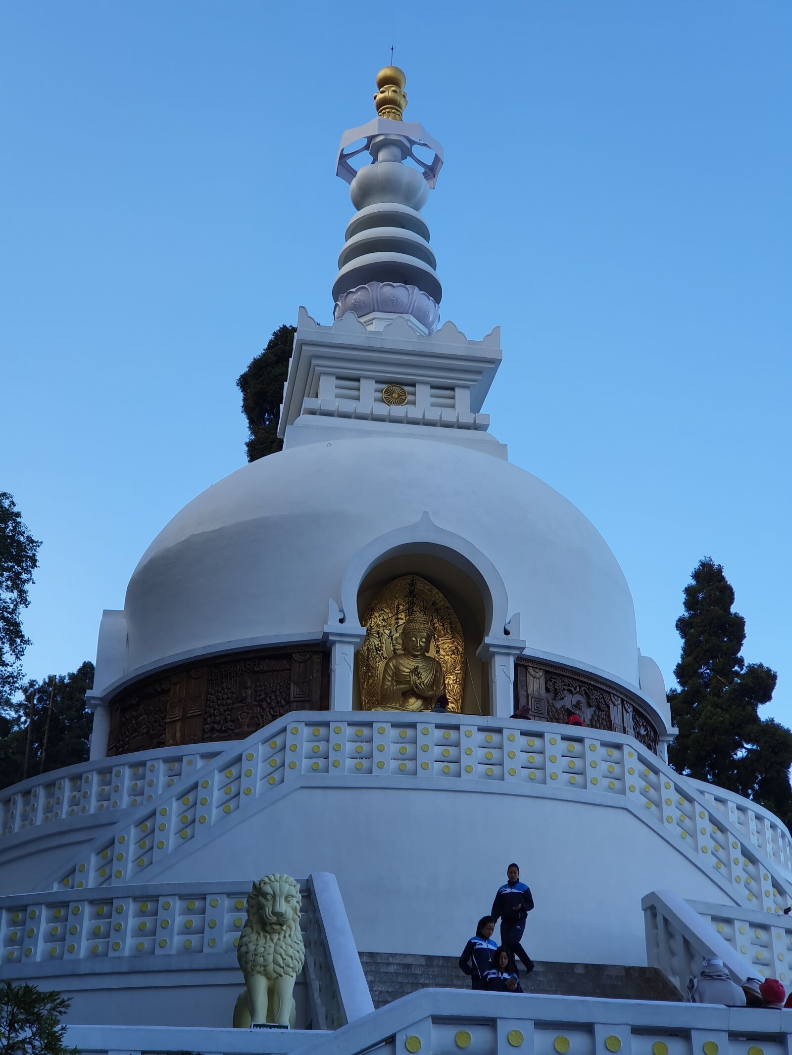 Samsung Galaxy S10 sample photo. Japanese temple, darjeeling, budha photography