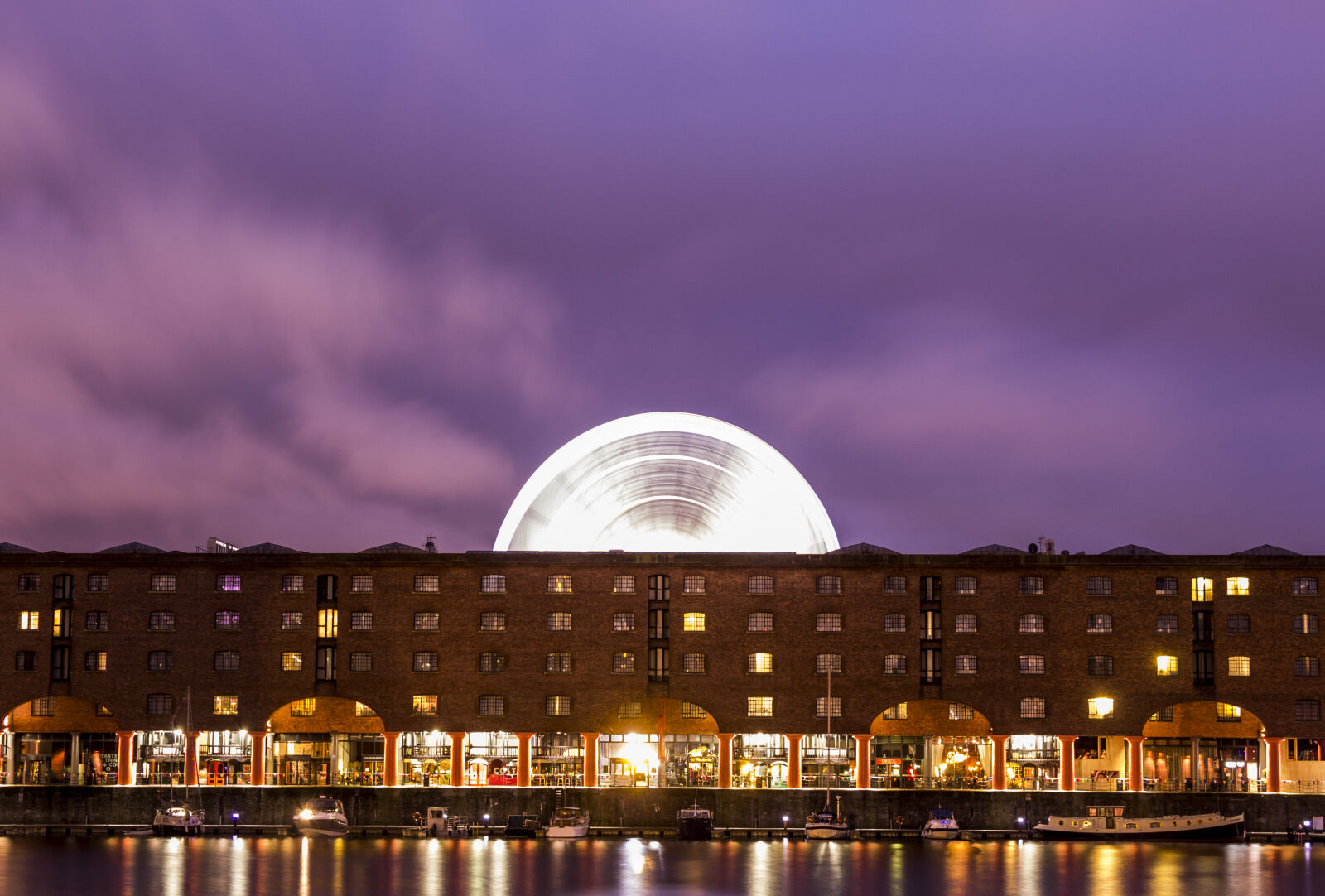 Canon EOS 600D (Rebel EOS T3i / EOS Kiss X5) sample photo. Albert, dock, architecture, buildings photography