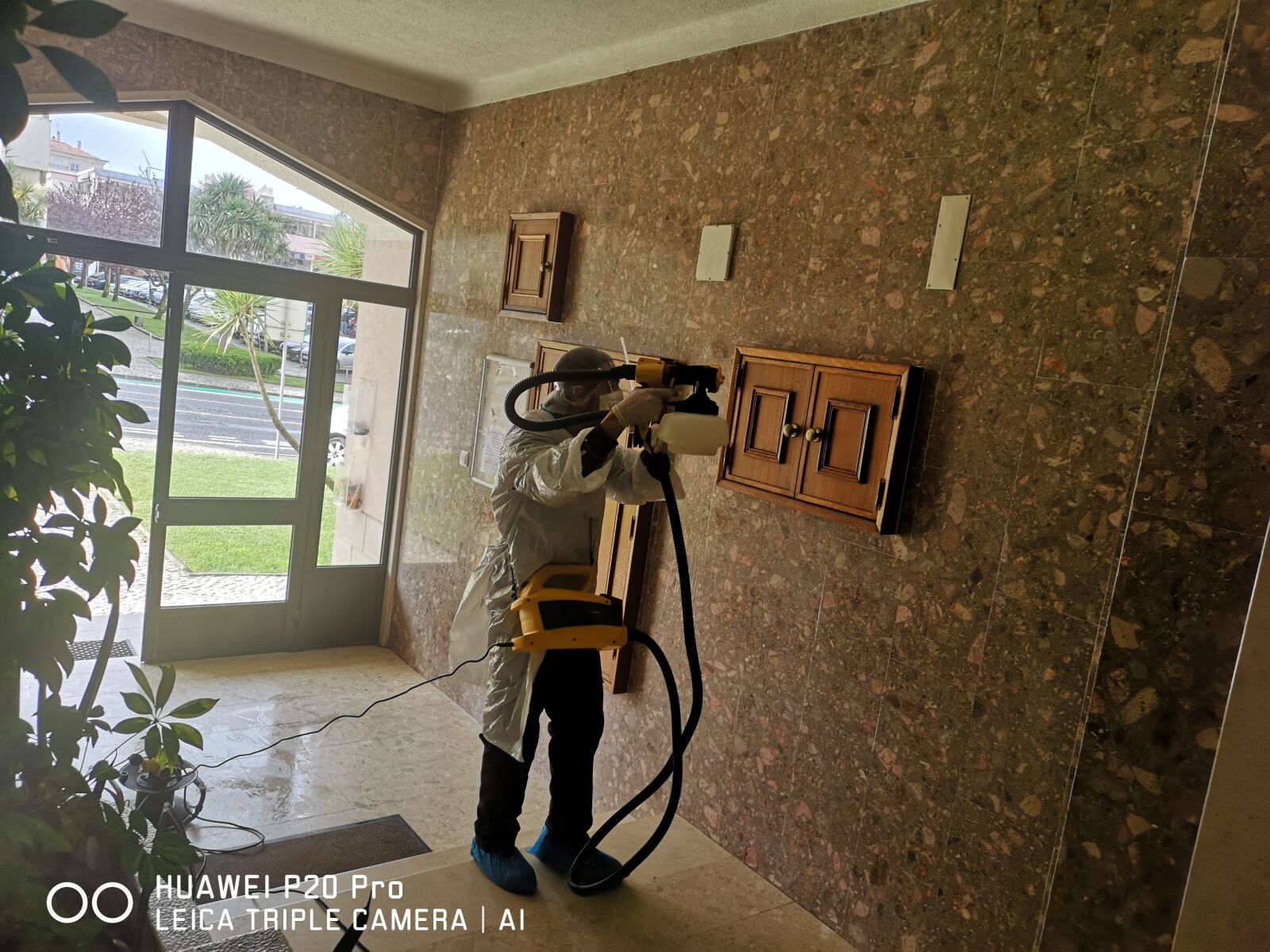 HUAWEI CLT-L29 sample photo. Cleaning, internet photography