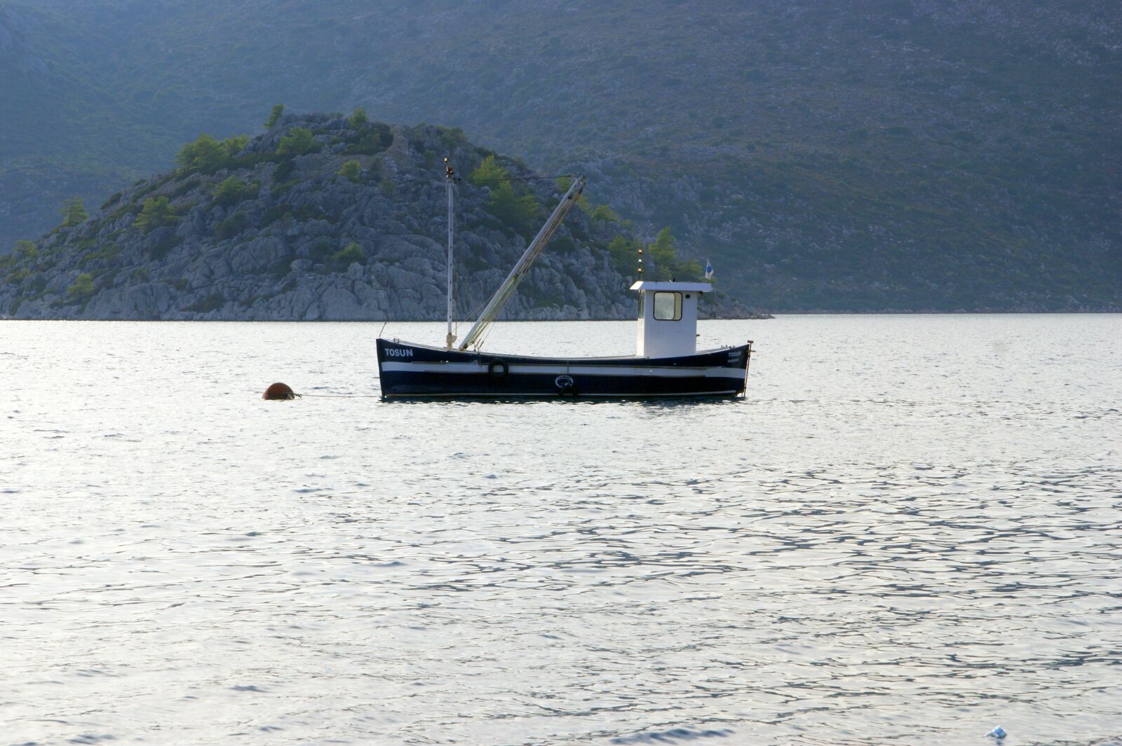 Sony Alpha DSLR-A350 sample photo. Body of water, boat photography