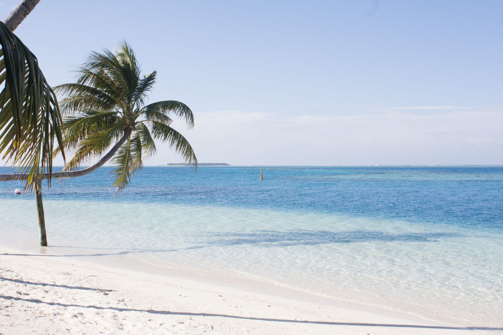 Canon EOS 20D sample photo. Maldives, beach, conrad photography
