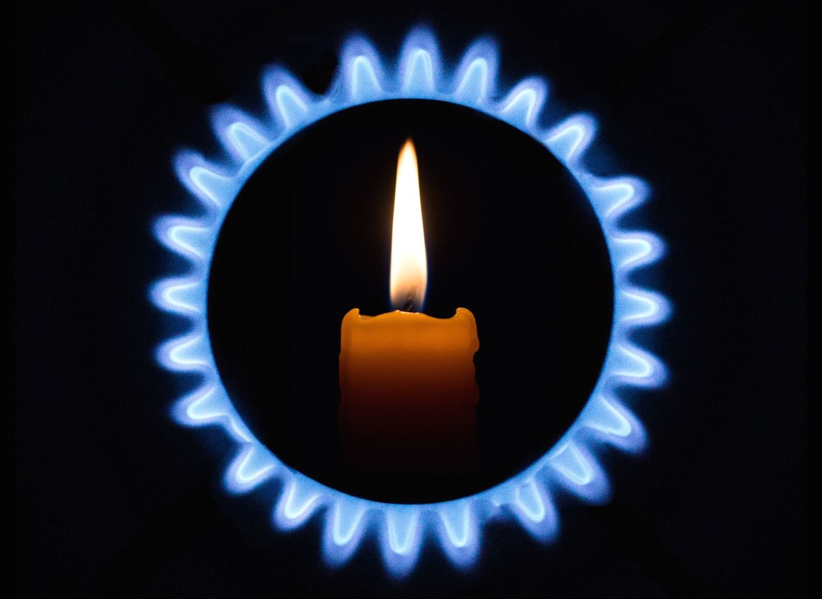Canon EOS 100D (EOS Rebel SL1 / EOS Kiss X7) sample photo. Flame, fire, warm, decoration photography