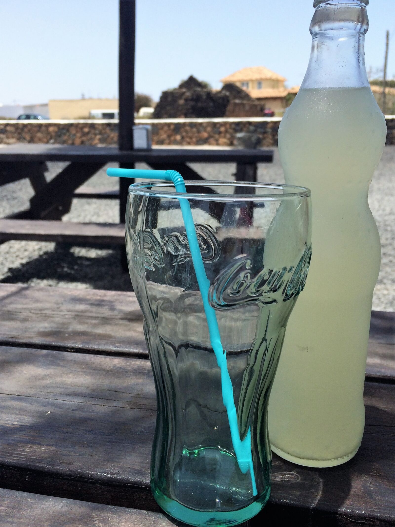 iPhone 5s back camera 4.15mm f/2.2 sample photo. Lemon, turquoise, summer photography