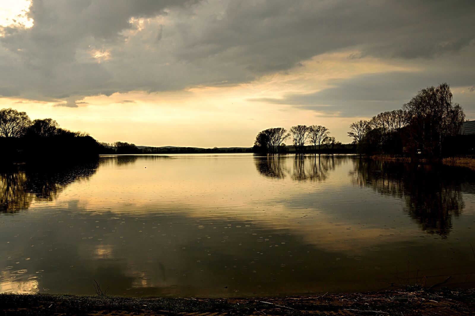 Nikon D3300 sample photo. Lake, thunderstorm, rain photography