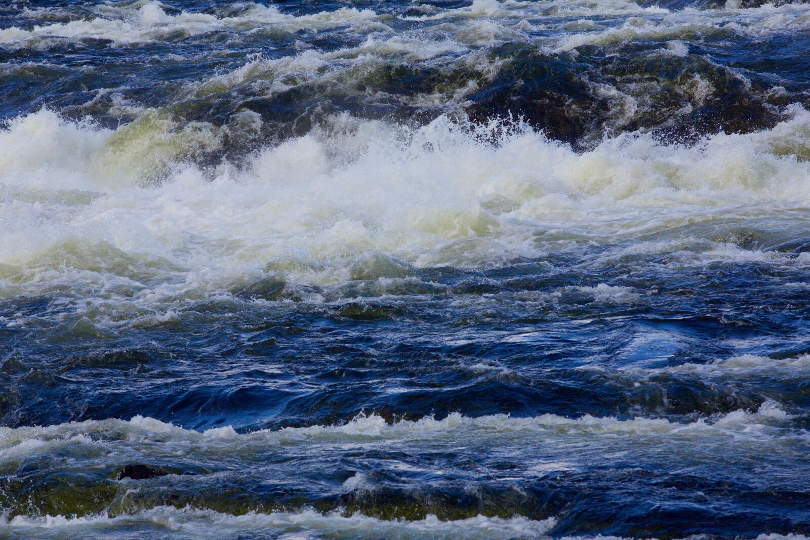 Canon EOS 5D Mark III sample photo. River, water, waves photography