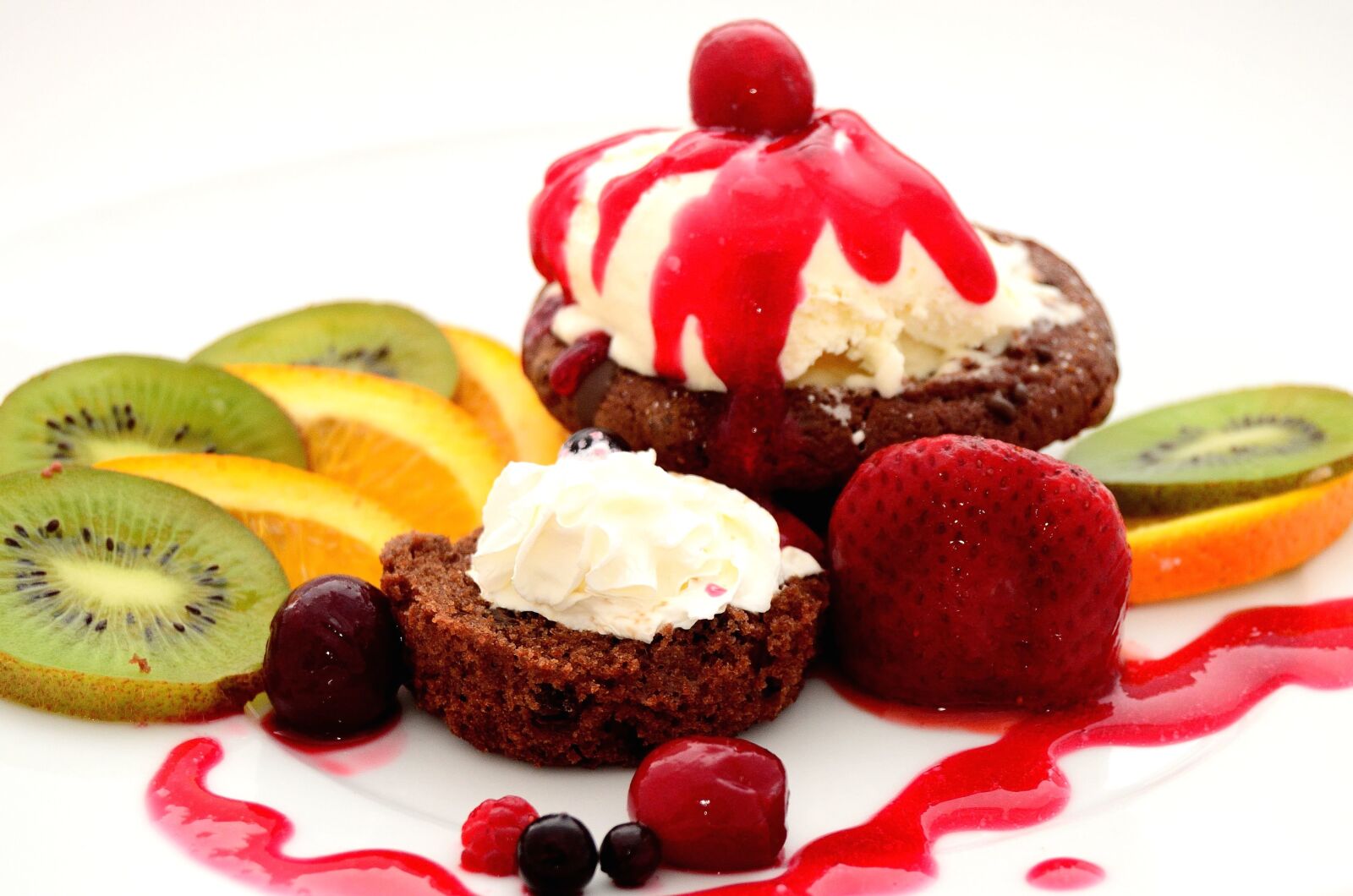 Nikon D5100 sample photo. Food, dessert, fruit, berry photography