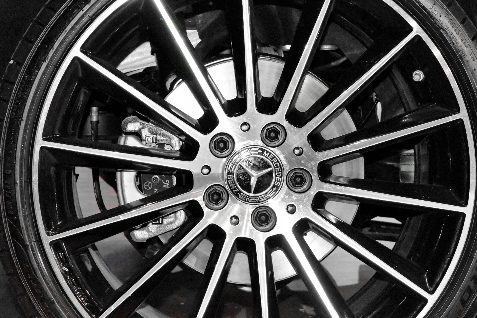 Nikon D5500 sample photo. Rim, vehicle, wheel, tire photography