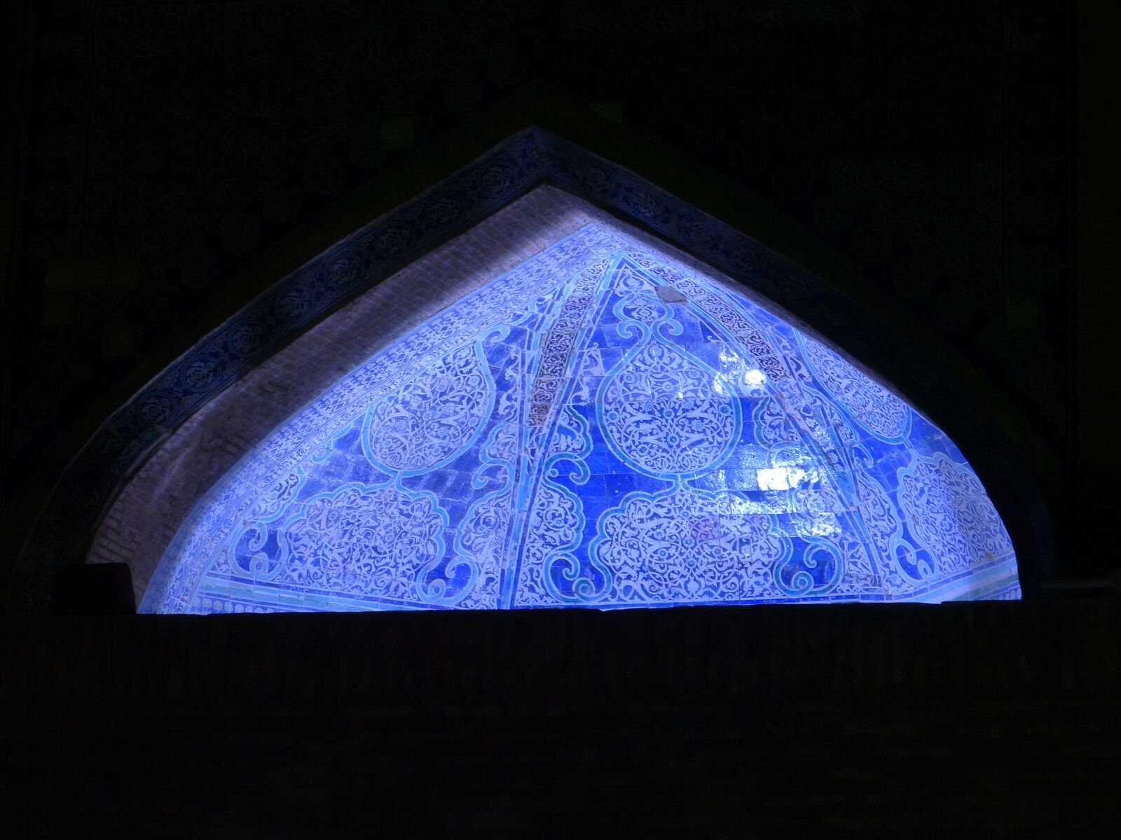 Panasonic Lumix DMC-FZ150 sample photo. Khiva, evening, lighting photography