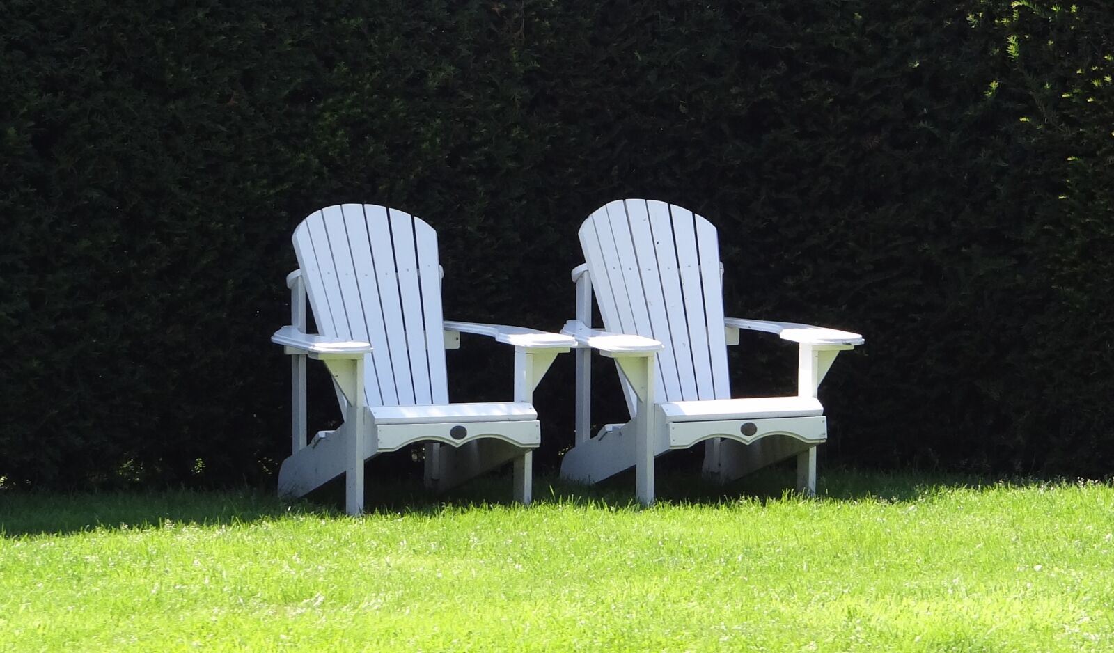 Sony Cyber-shot DSC-HX100V sample photo. Chairs, summer, chair photography