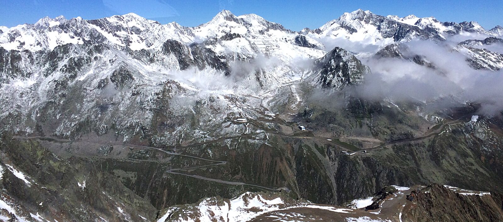 iPhone 5s back camera 4.15mm f/2.2 sample photo. Alps, landscape, mountain, range photography