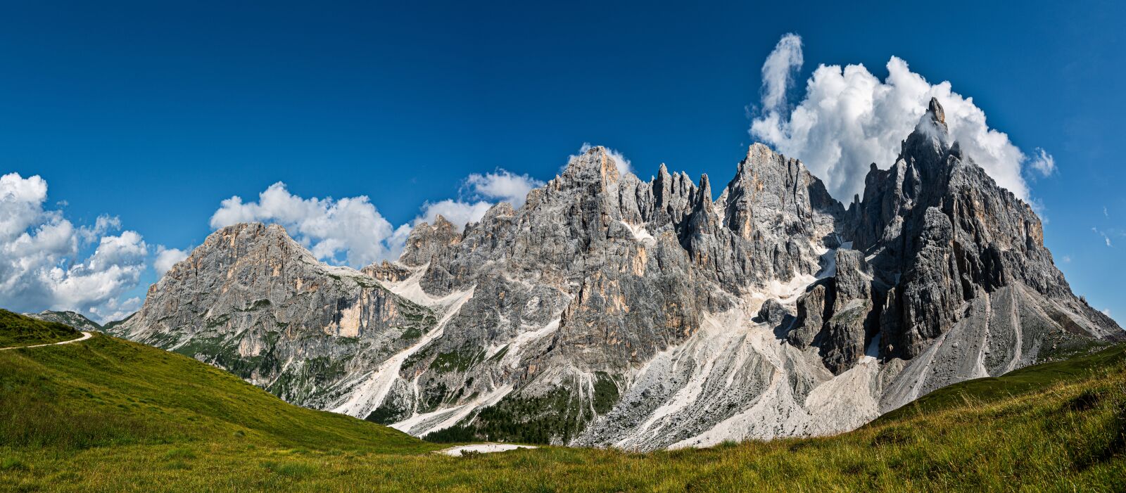Sony a7R III + Sony Vario-Tessar T* FE 16-35mm F4 ZA OSS sample photo. "Dolomites, mountain, nature" photography