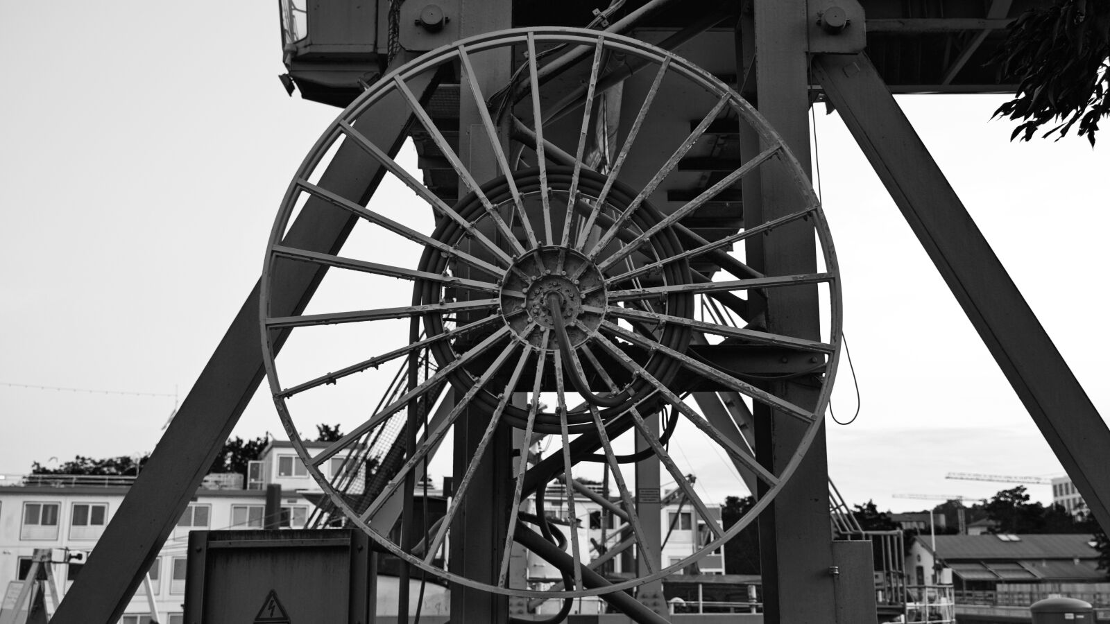 Canon EOS 6D Mark II sample photo. Harbour crane, cable drum photography