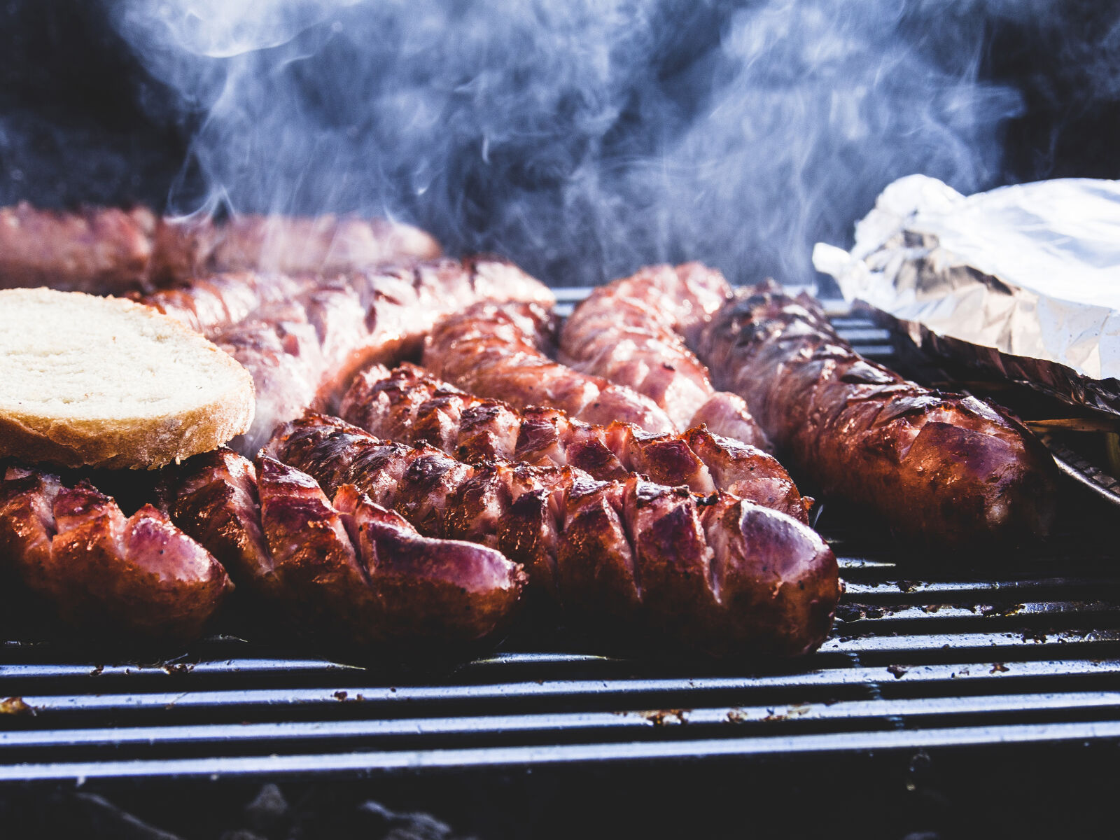 Olympus OM-D E-M5 sample photo. Barbecue, food, sausage photography