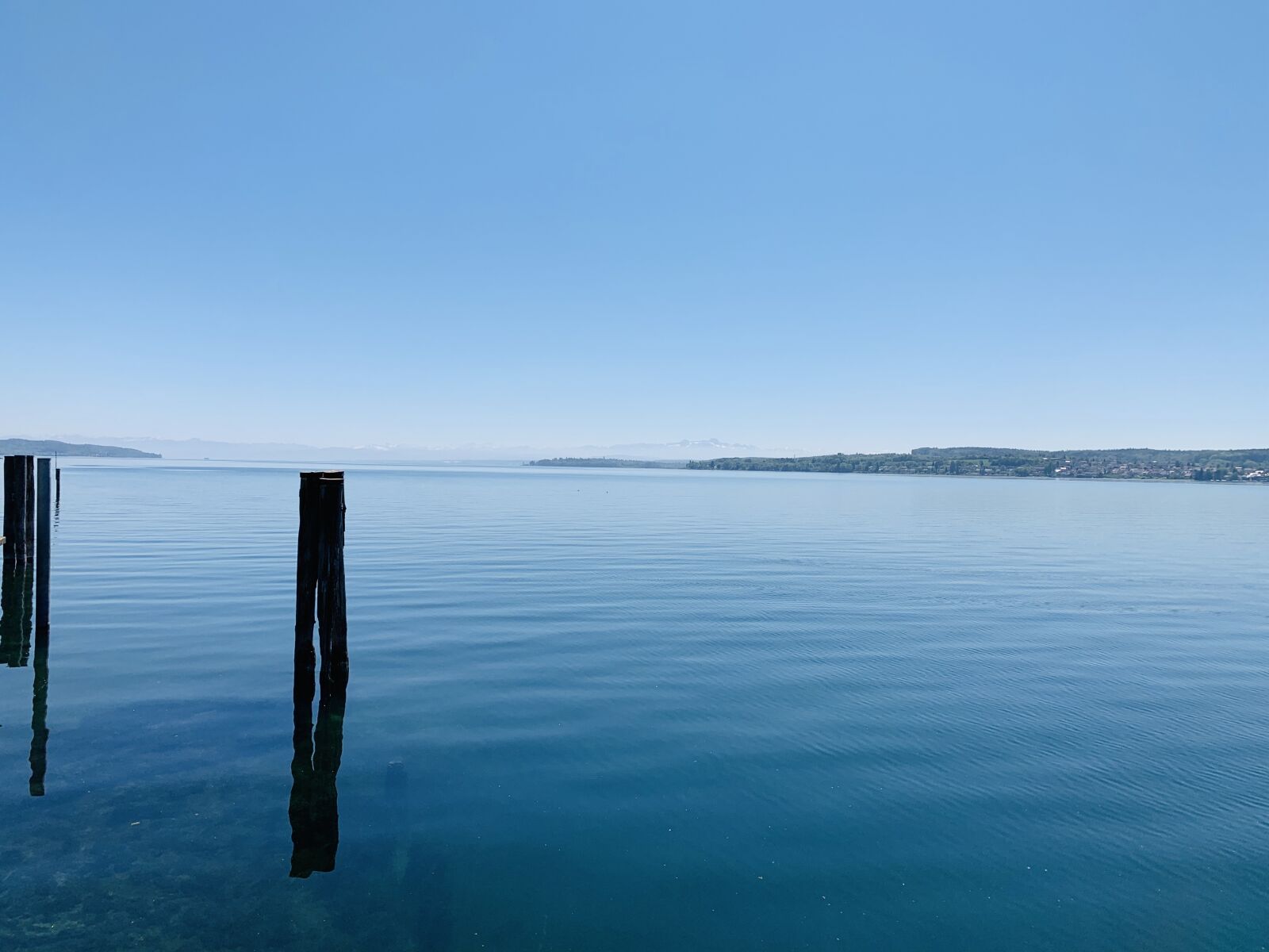 Apple iPhone XR sample photo. Bodensee, calm, lake photography