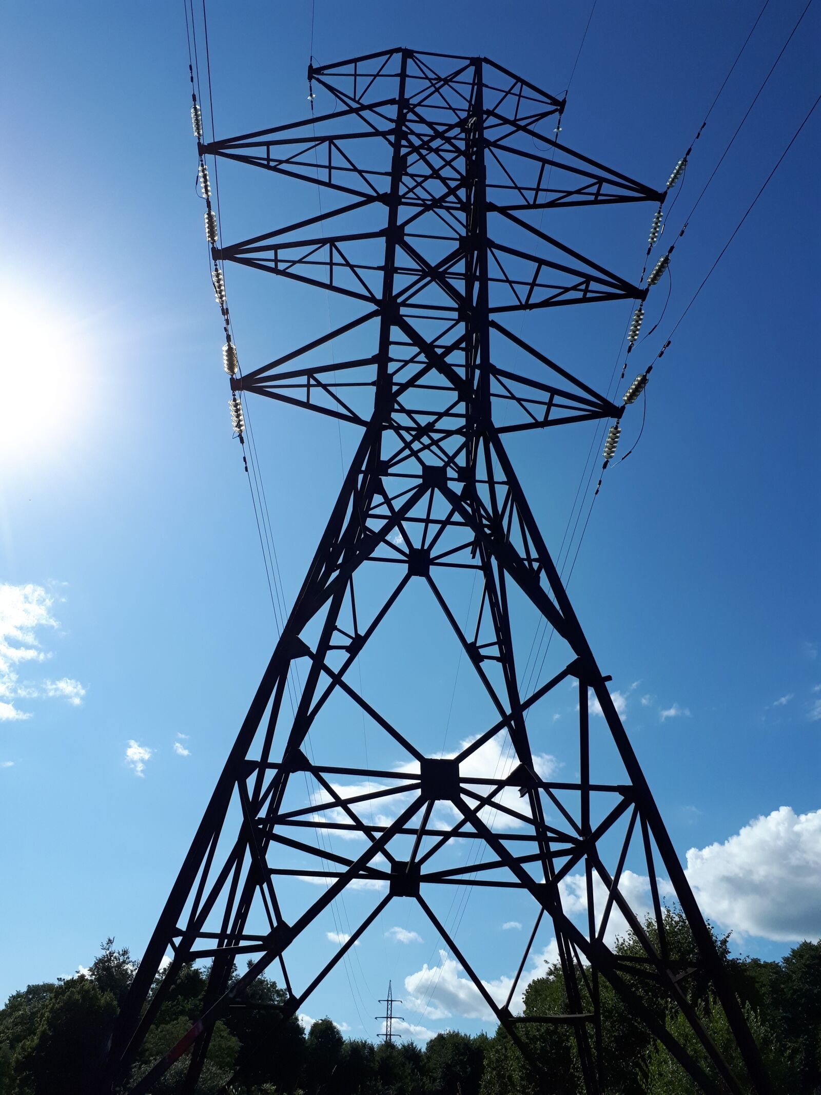 Samsung Galaxy A5(2017) sample photo. High-voltage mast, electric, lap photography
