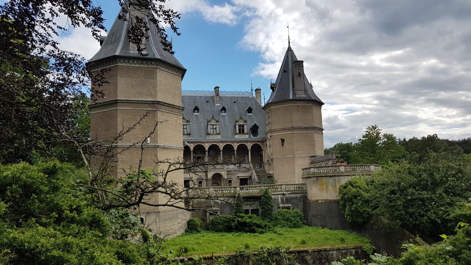 Samsung Galaxy S7 Edge sample photo. Castle, history, architecture photography