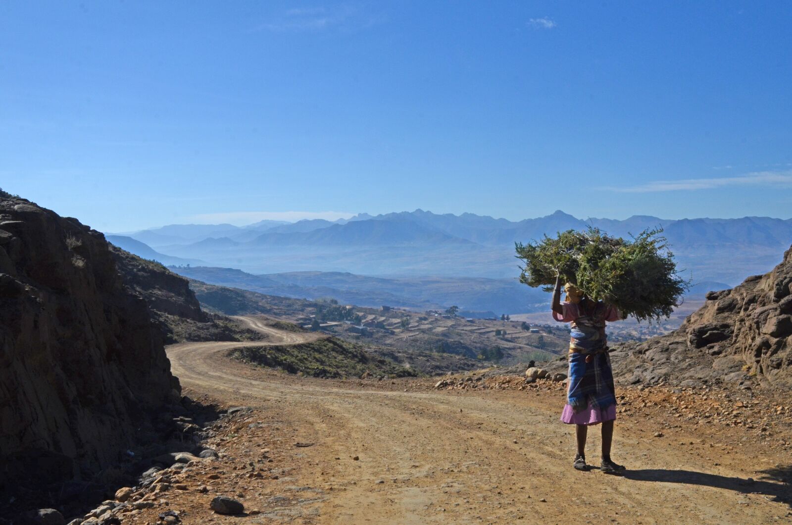 Nikon D7000 sample photo. Lesotho, africa, woman photography