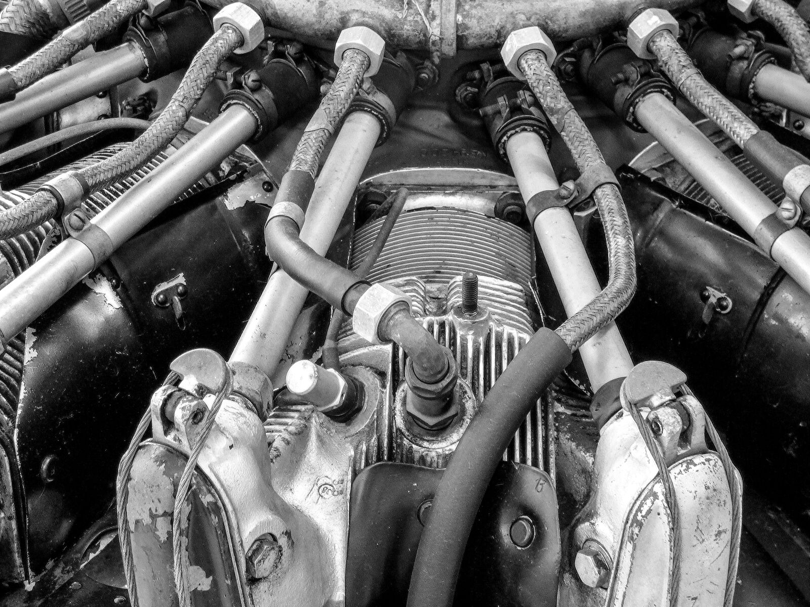 Panasonic DMC-FZ72 sample photo. Aircraft, engine, old photography