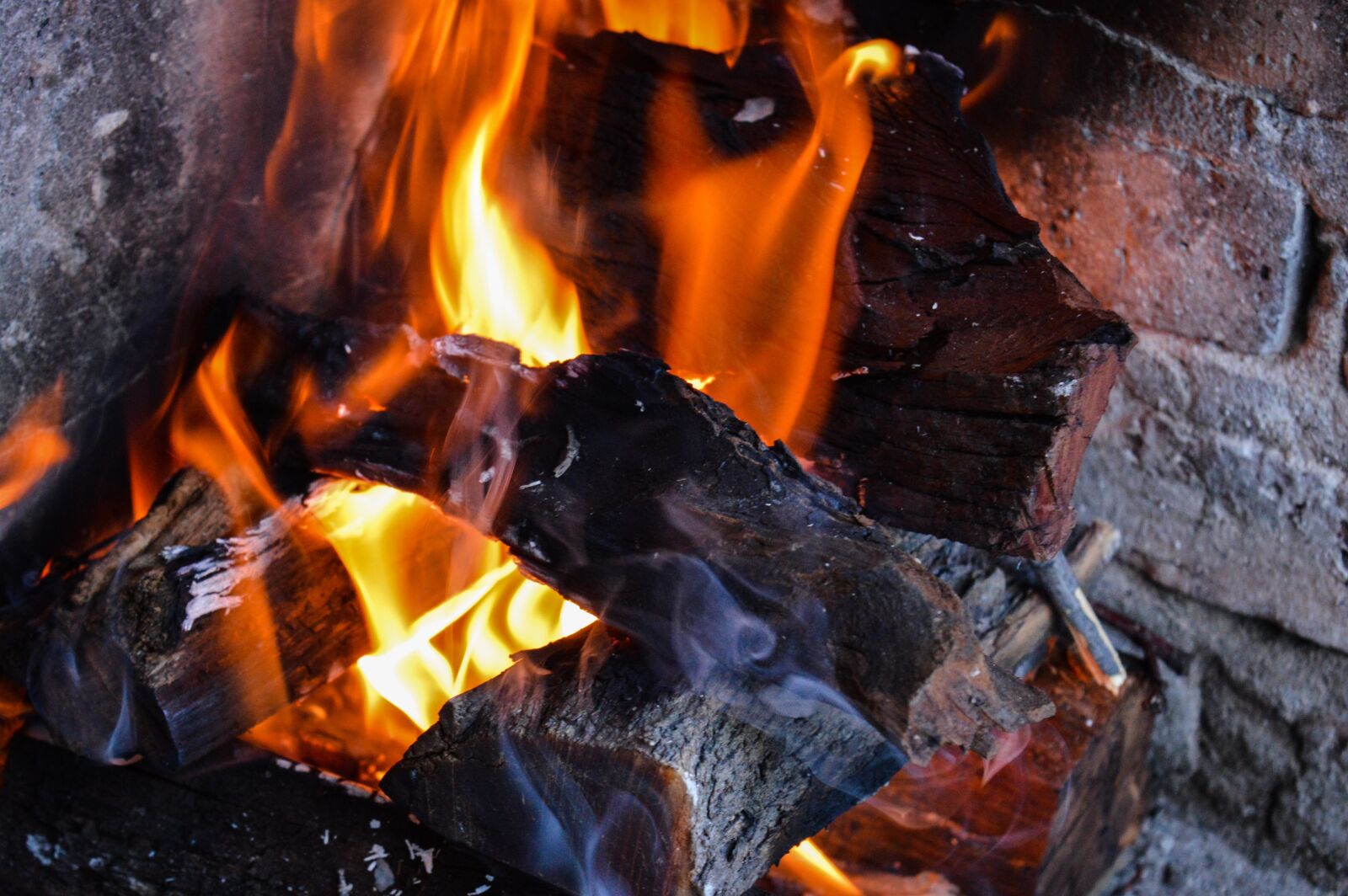 Nikon D3200 sample photo. Fire, campfire, bonfire photography