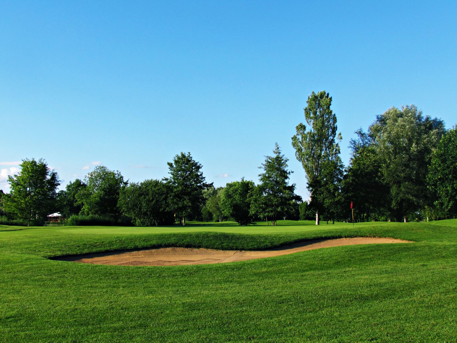 Canon PowerShot SX30 IS sample photo. Field, golf, nature photography