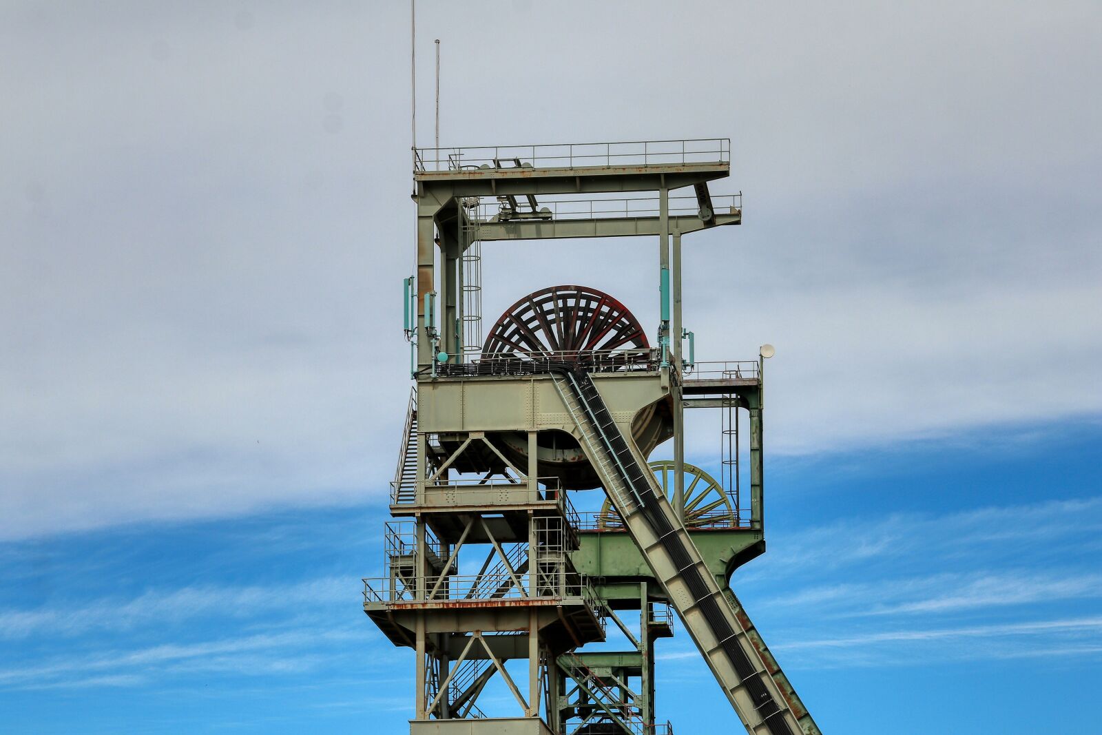 Canon EOS 80D sample photo. Pit, mining, industry photography