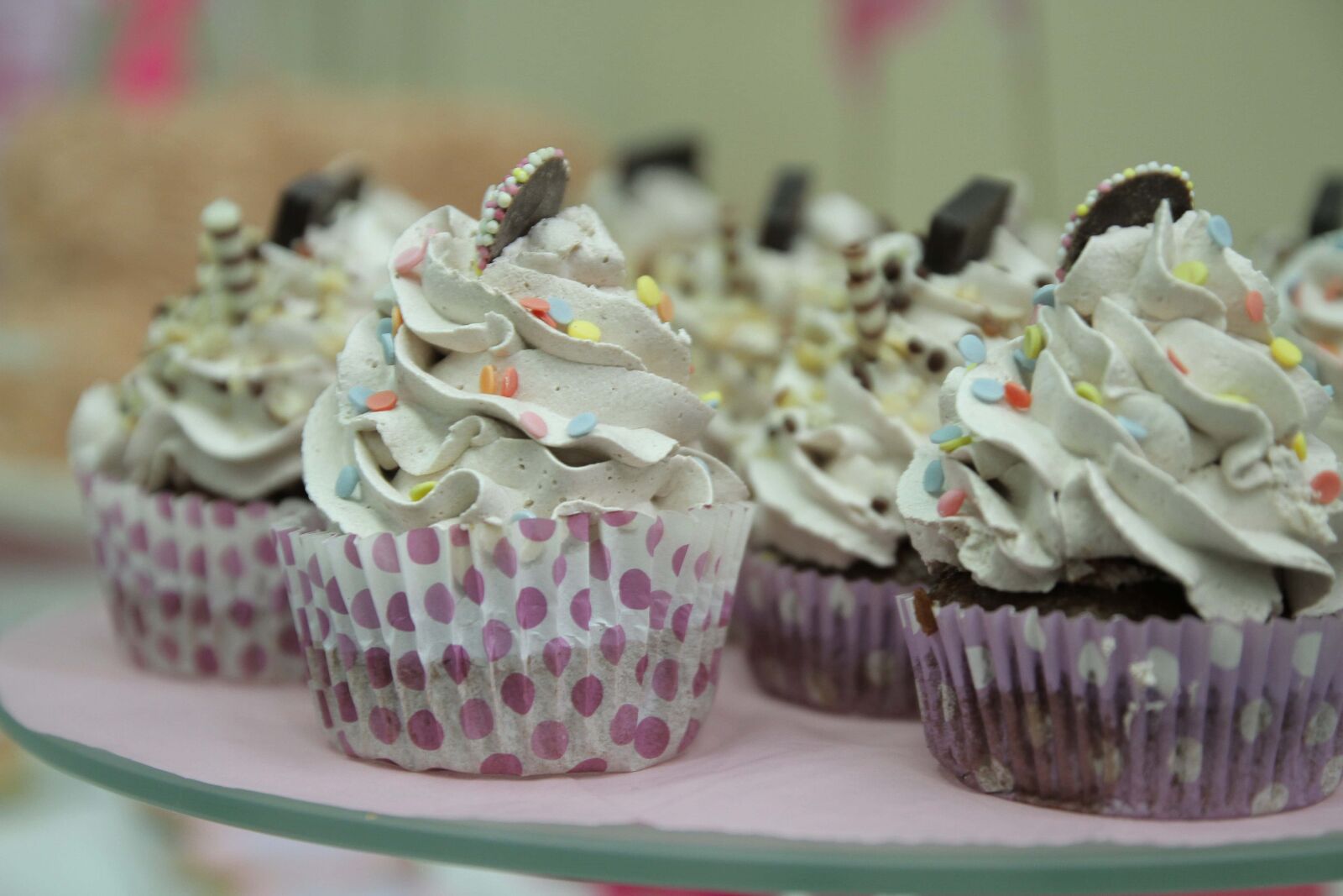 Canon EOS 7D sample photo. Cupcake, cup, cake, food photography