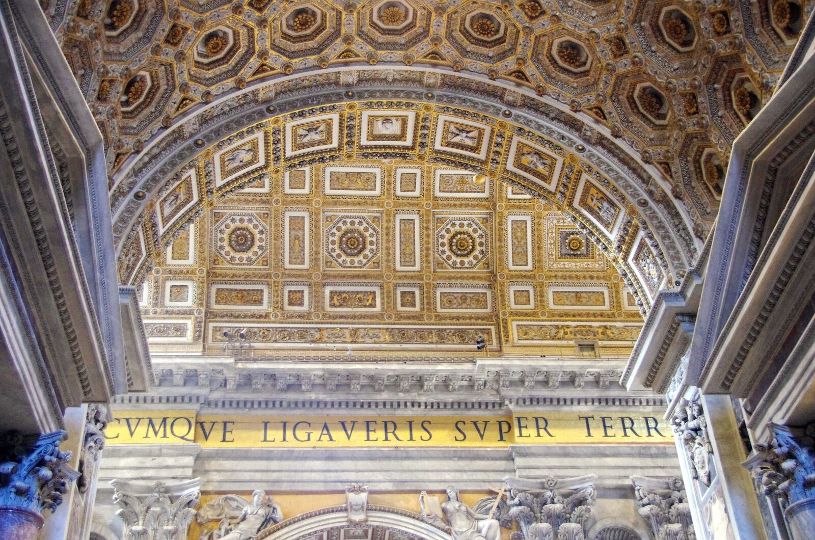 Pentax K-5 sample photo. Italy, rome, vatican photography