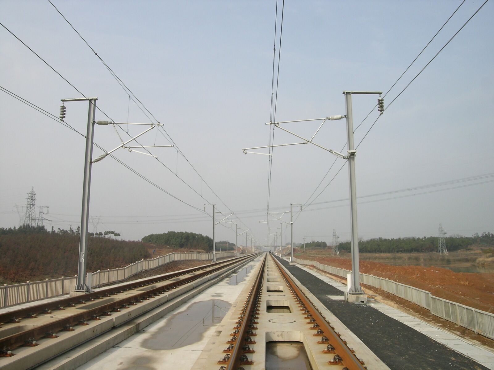 Nikon E5400 sample photo. Electrified railway, contact network photography