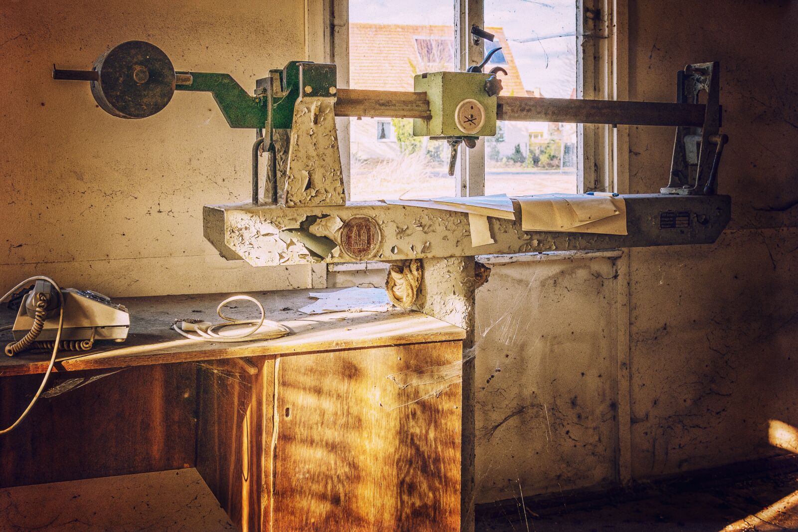 Nikon D3300 sample photo. Lost places, building, room photography