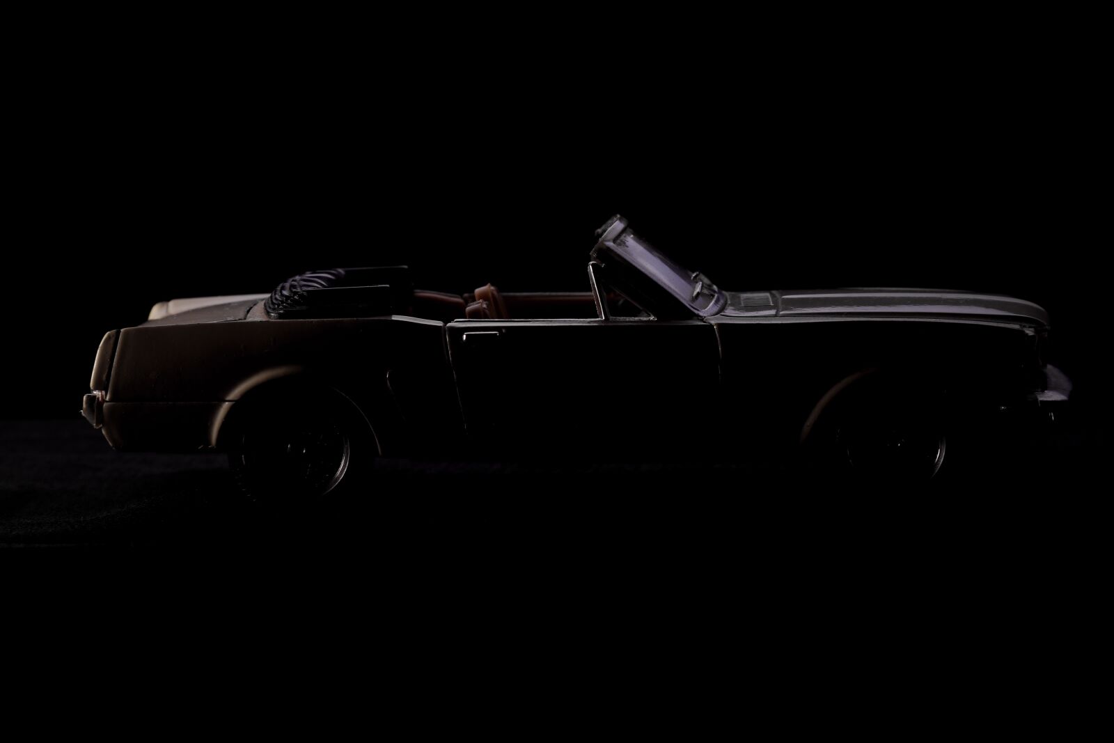Canon EF-S 17-85mm F4-5.6 IS USM sample photo. Car, transportation, wheel photography