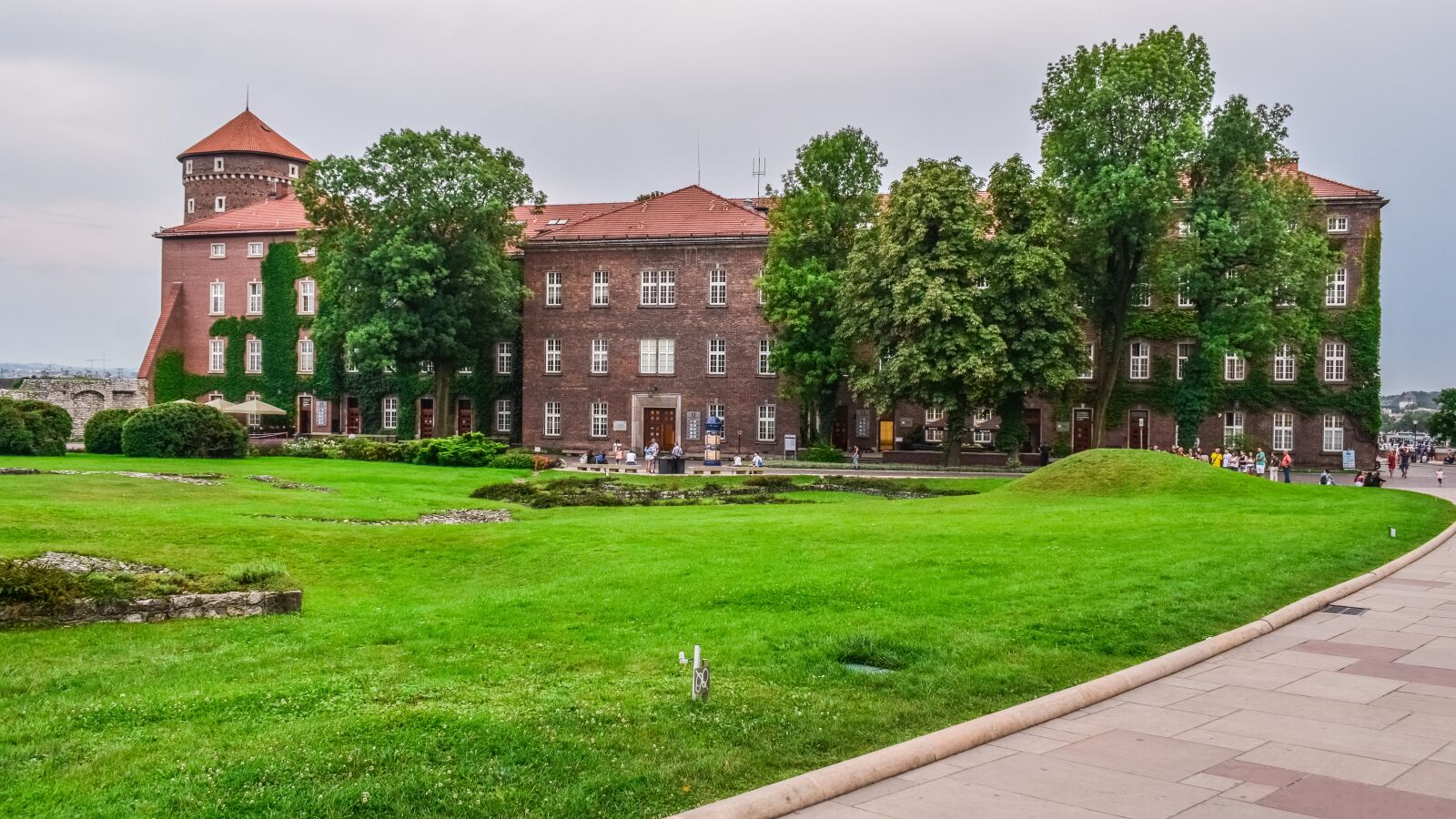 Nikon D3300 sample photo. Wawel castle, krakow, poland photography