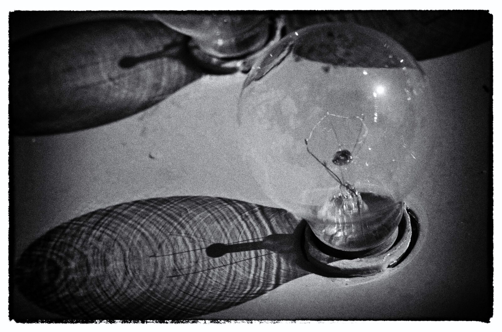 Nikon D7000 sample photo. Black and white, lightbulb photography