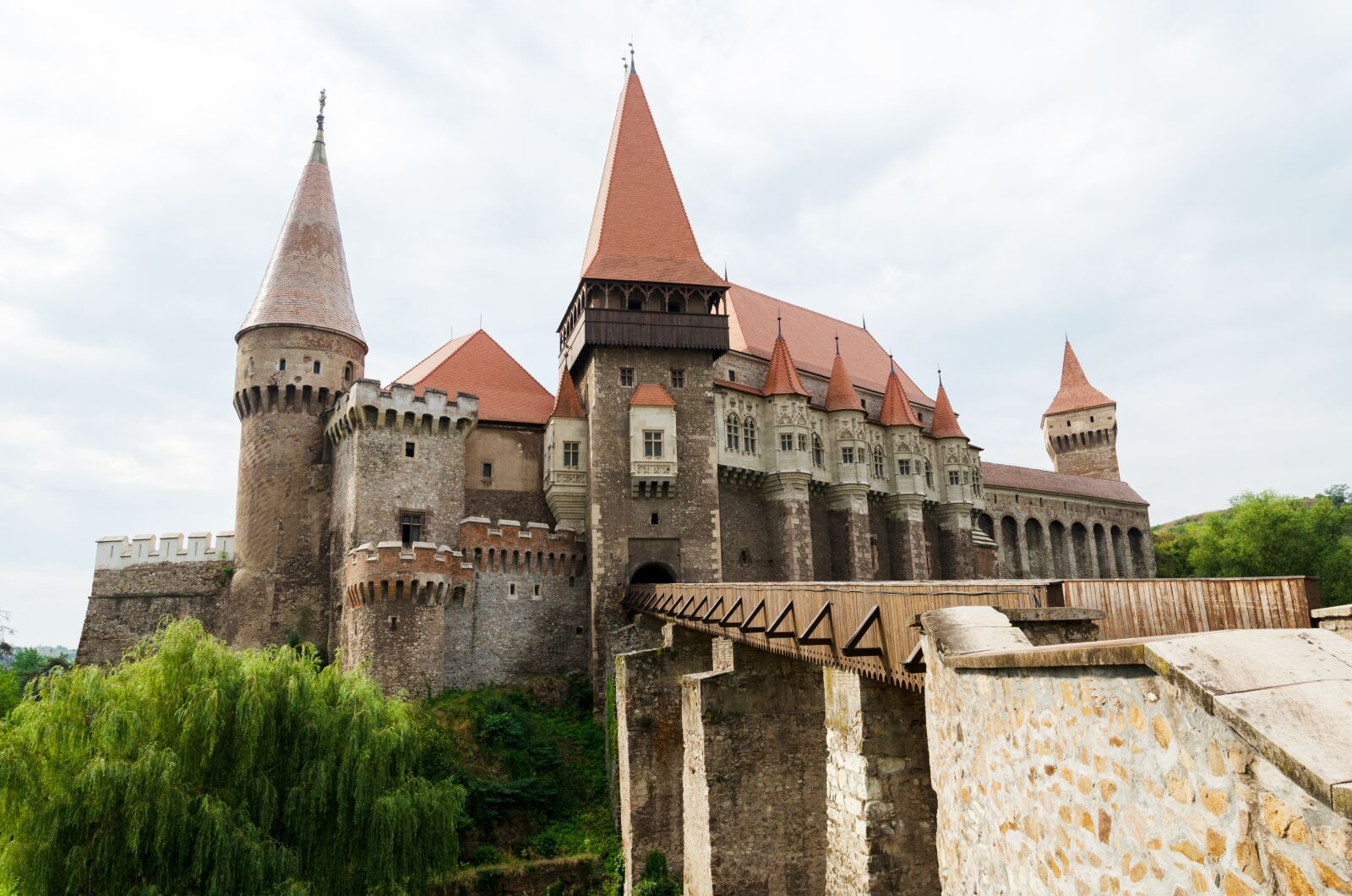 Nikon D7000 sample photo. Castle, medieval, forest photography