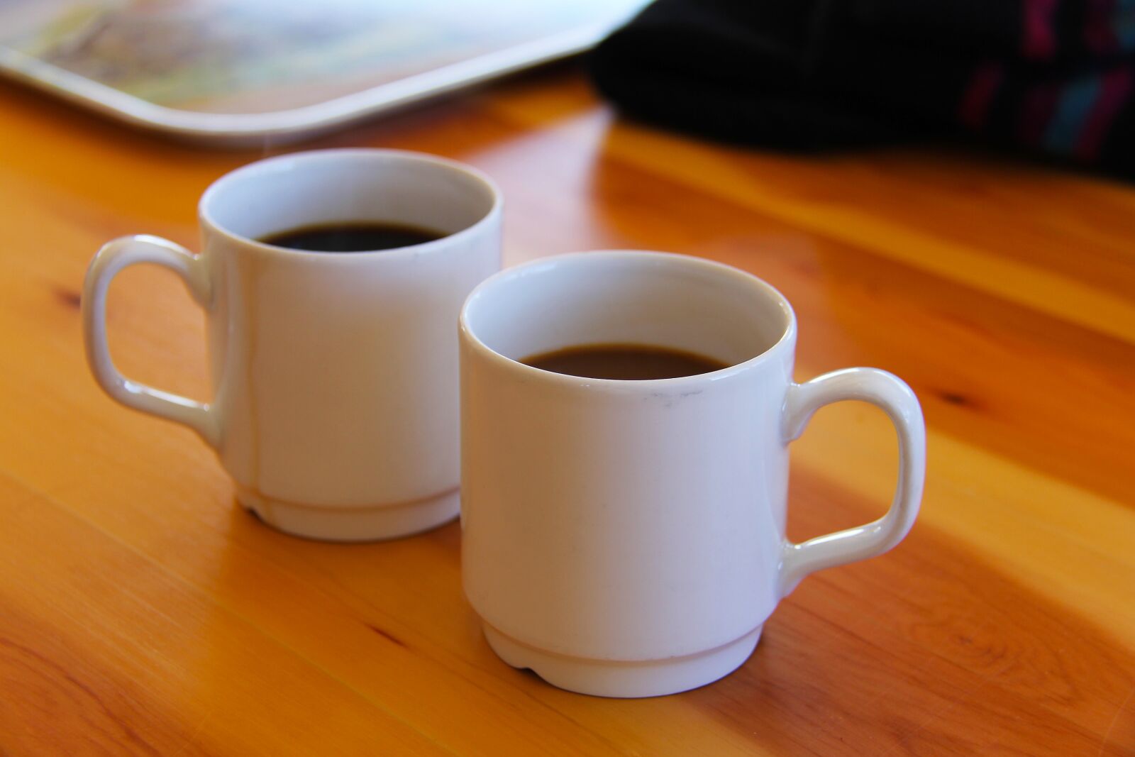 Canon EF-S 18-200mm F3.5-5.6 IS sample photo. Coffee, tea, cup photography