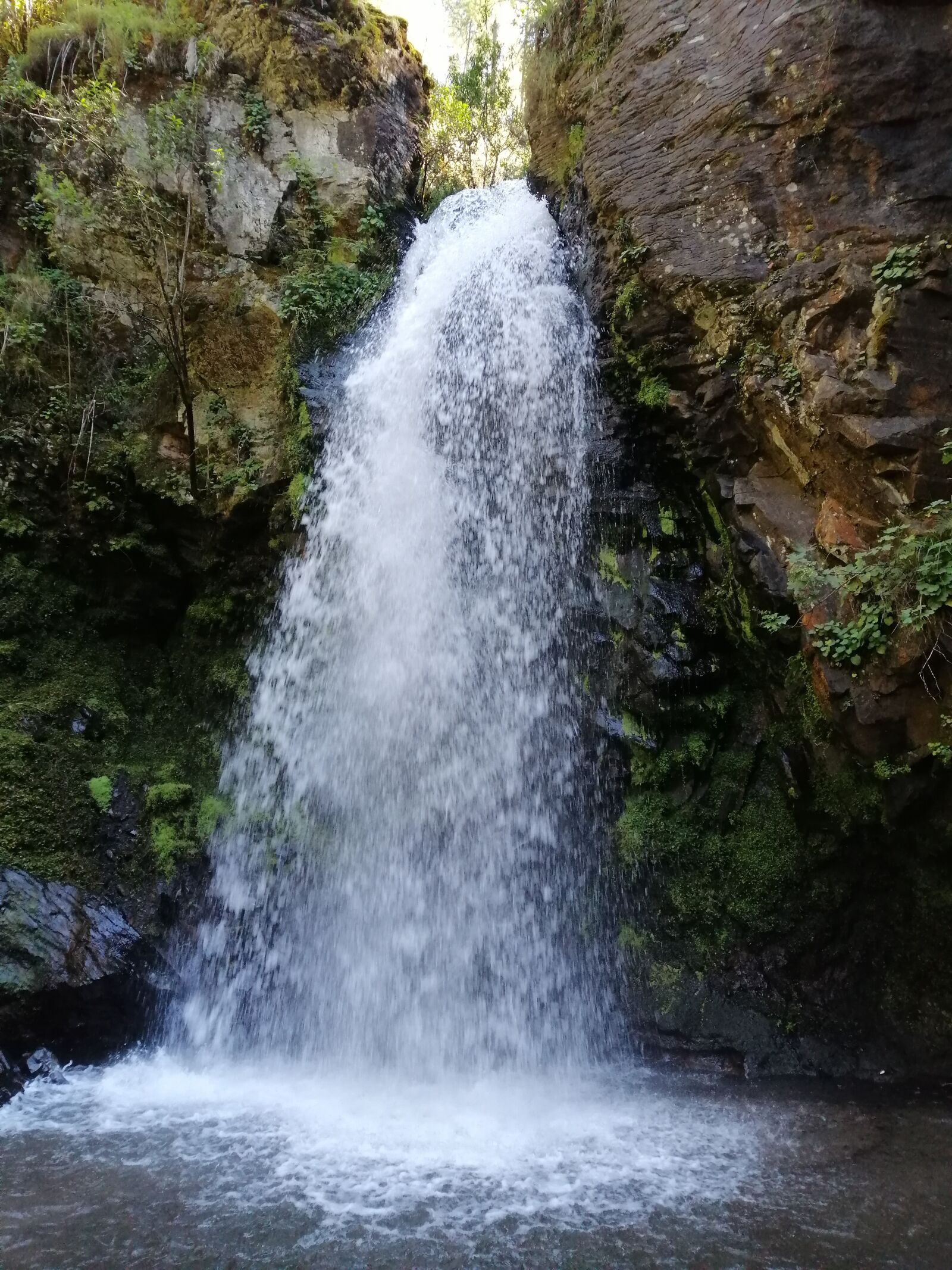 HUAWEI SNE-LX3 sample photo. Waterfall, water, river photography