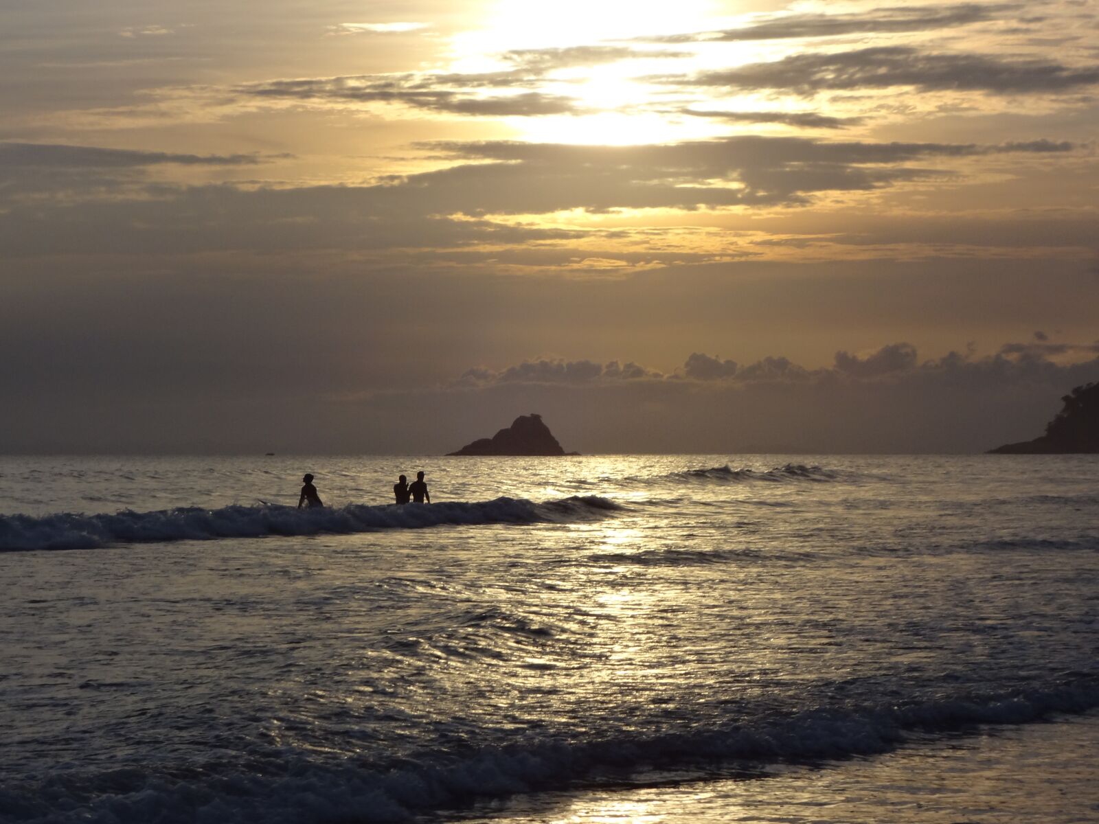 Sony DSC-WX7 sample photo. Beach, holidays, twilight photography