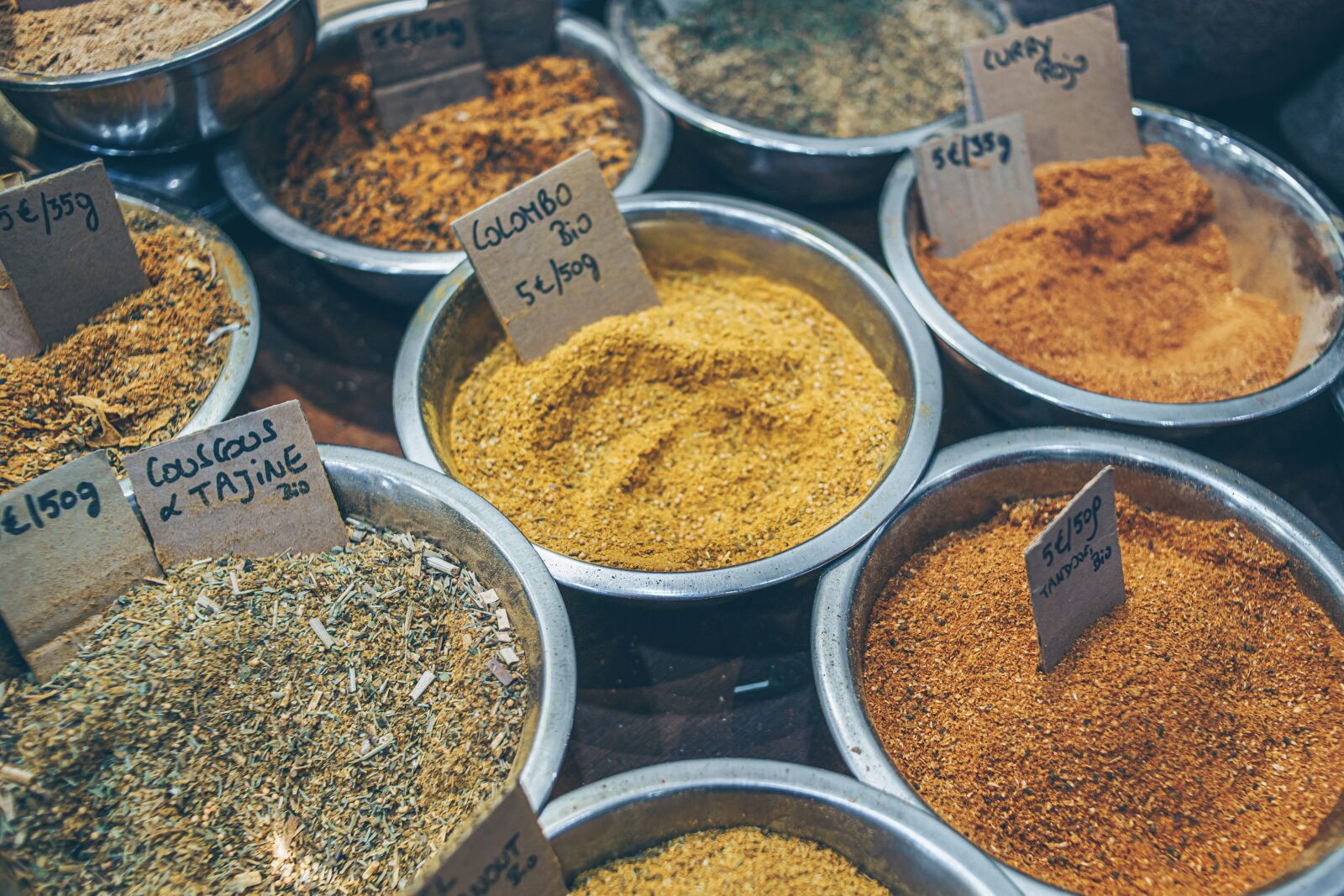 Sony a7R II sample photo. Spices, spicy, market photography