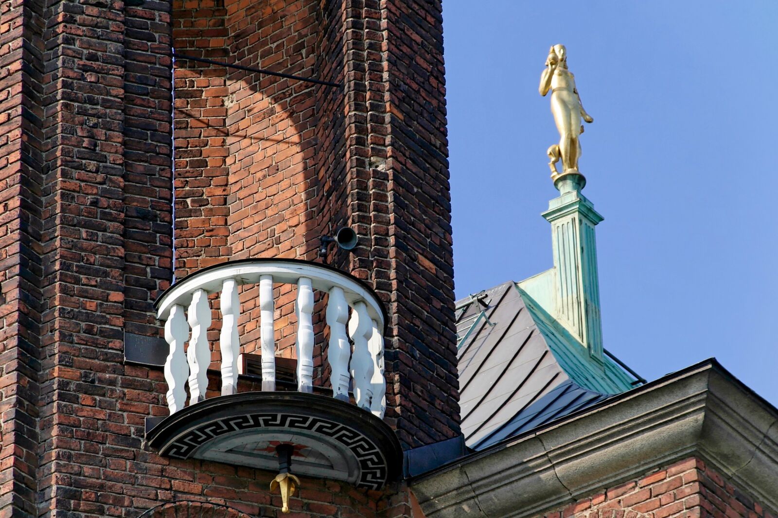 Canon EOS 10D sample photo. Facade, historic center, city photography
