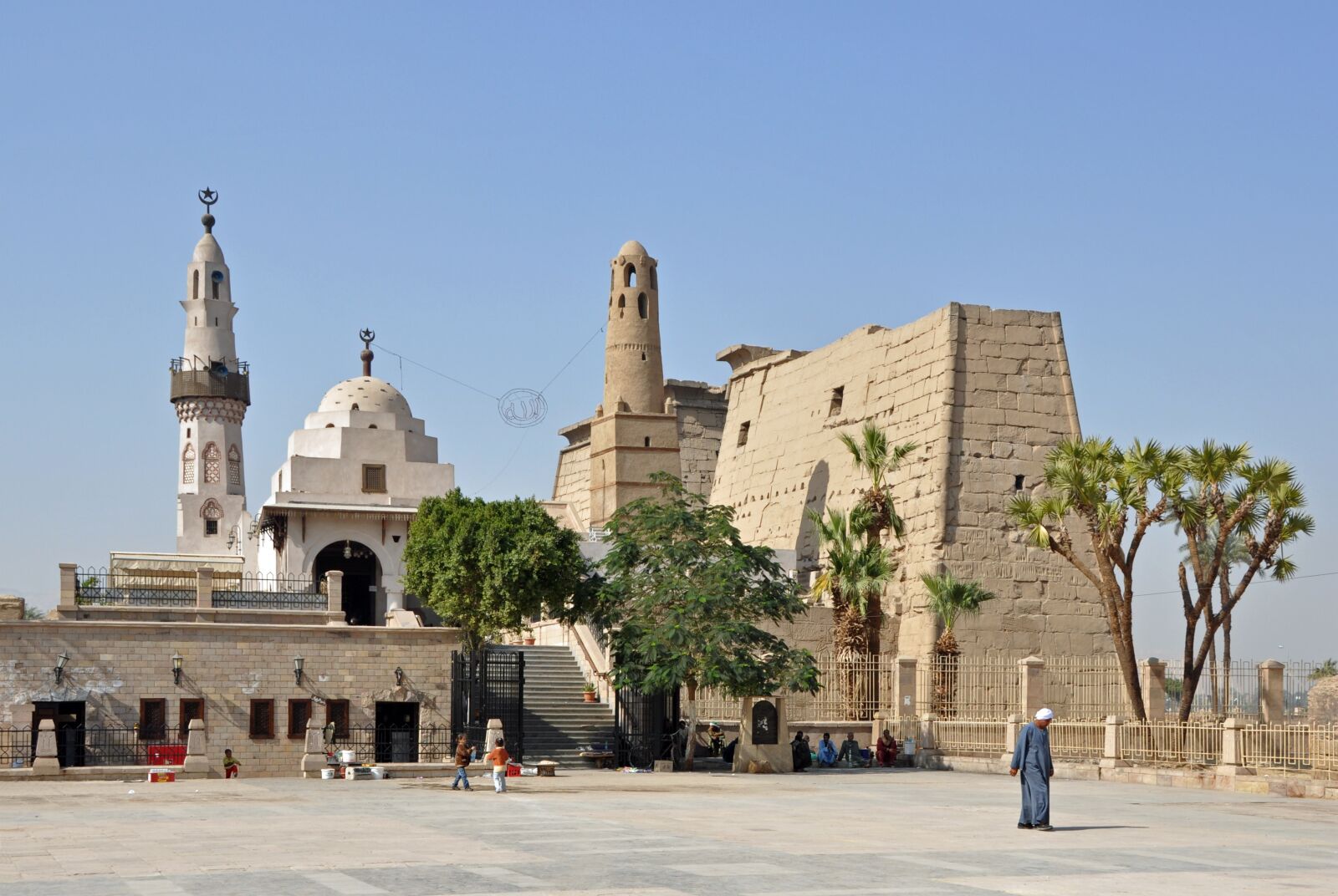 Nikon D90 sample photo. Luxor, egypt, mosque photography